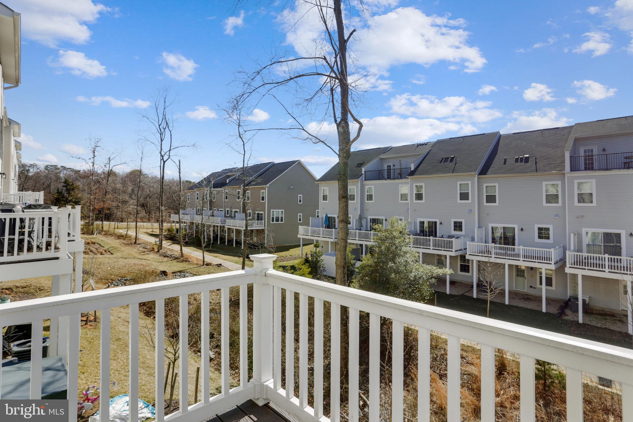 DORCHESTER VIEW - Residential Lease