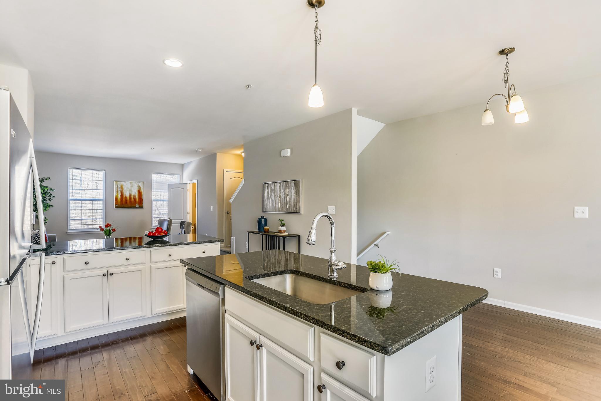 DORCHESTER VIEW - Residential Lease