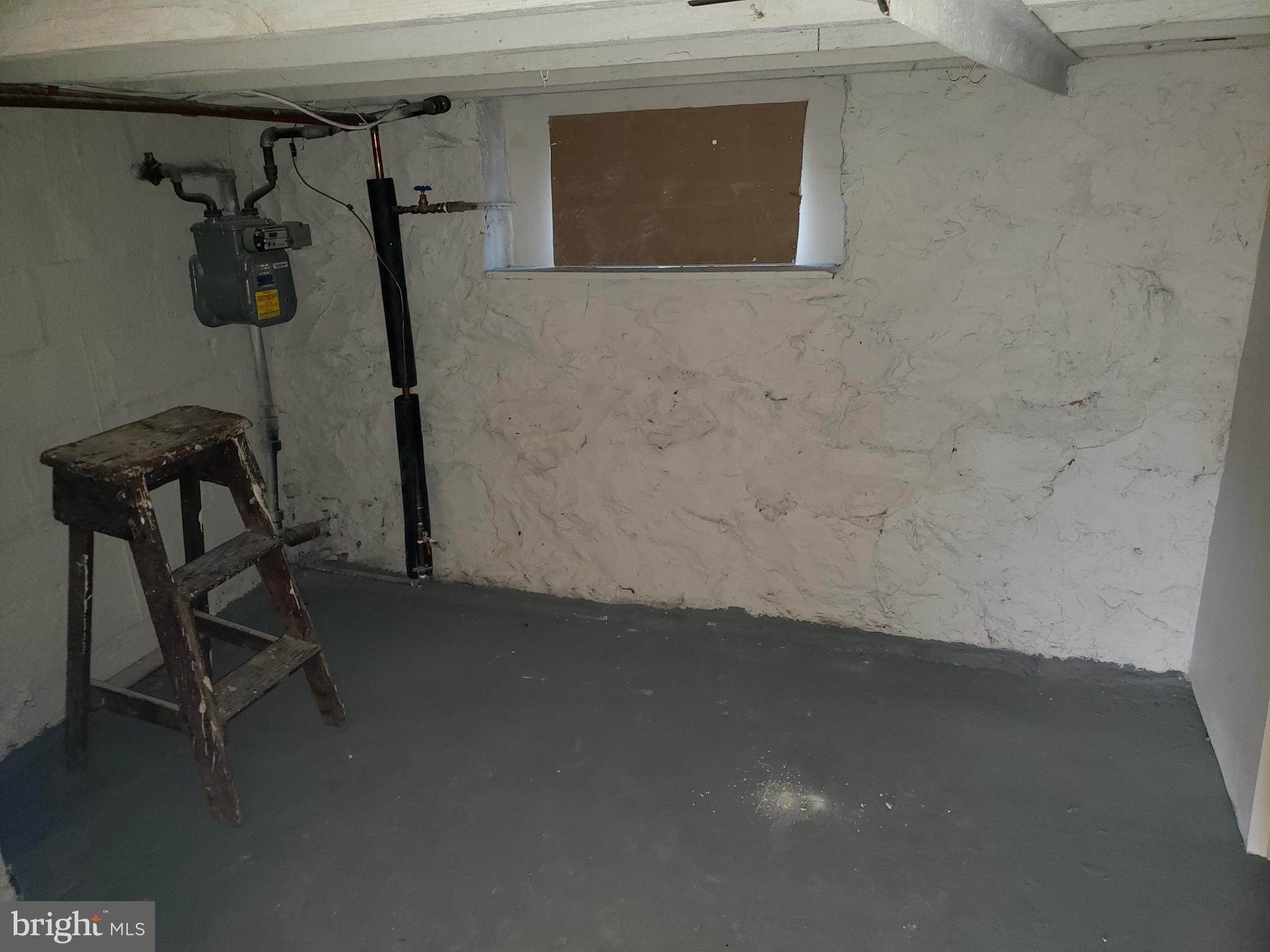 BIDDLE STREET - Residential Lease