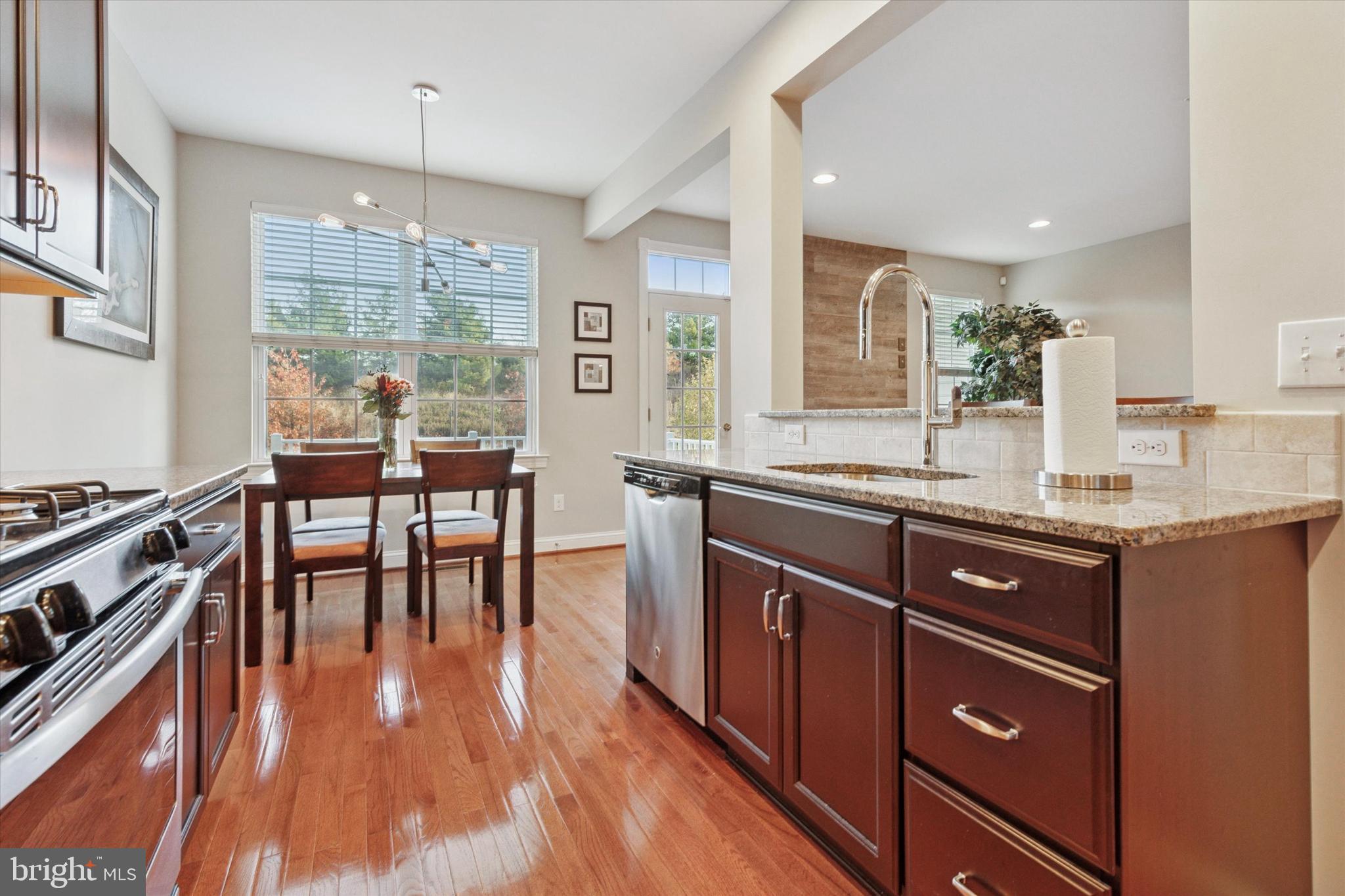 THORNDALE - Residential