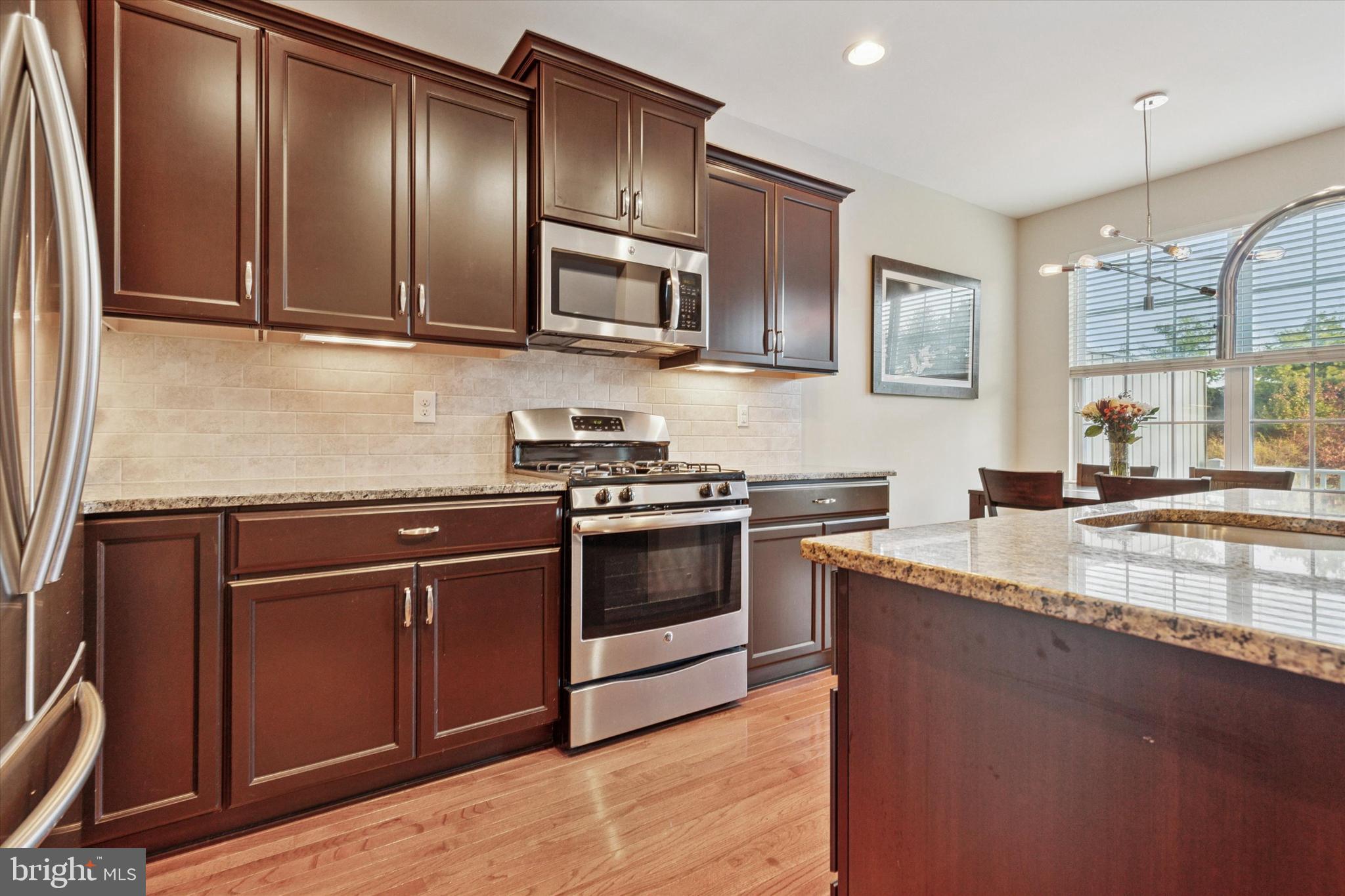 THORNDALE - Residential