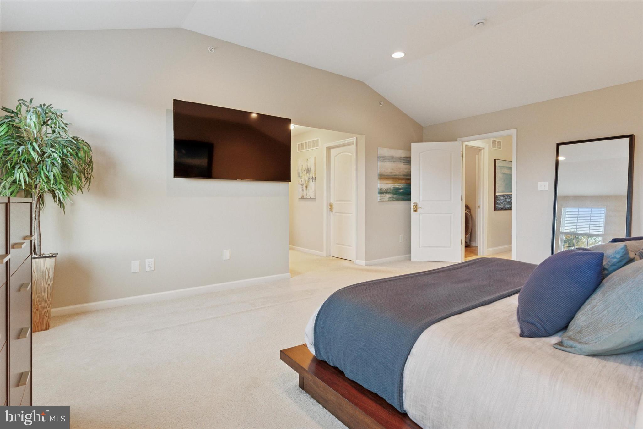 THORNDALE - Residential