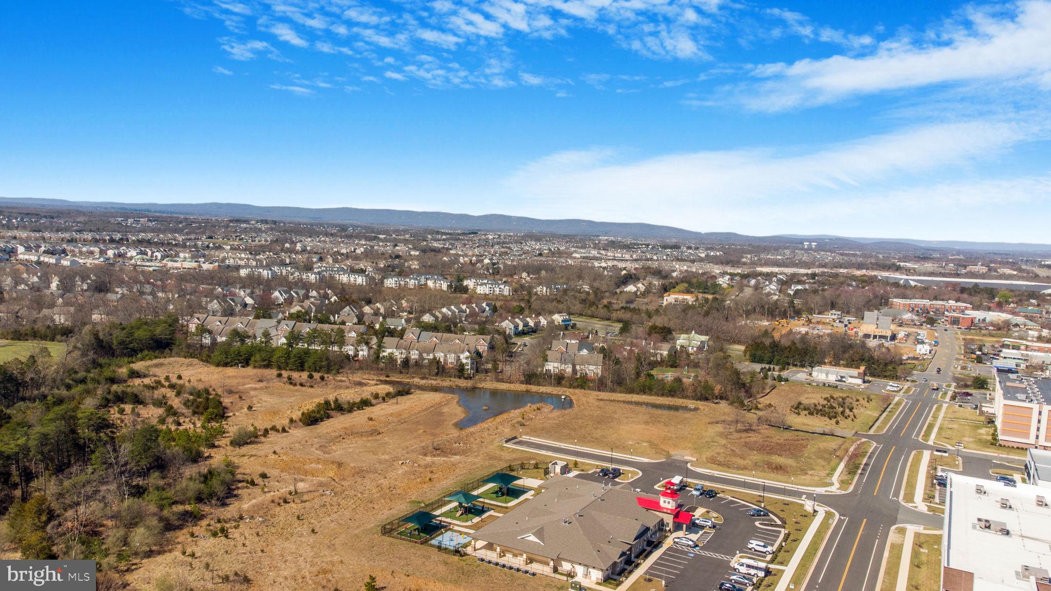 EAST GATE 3 CONDOMINIUM - Residential