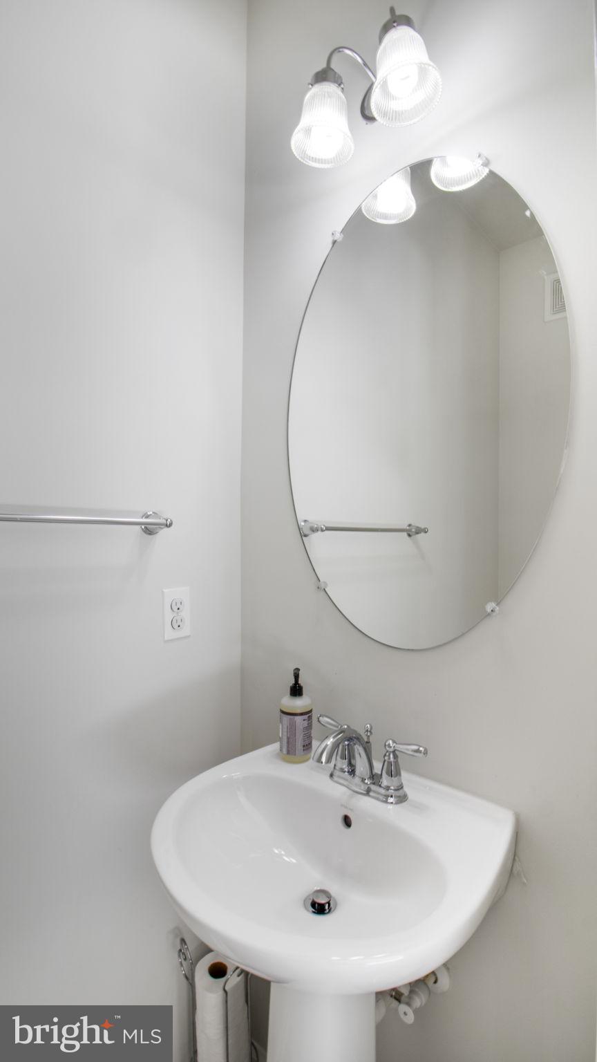 EAST GATE 3 CONDOMINIUM - Residential