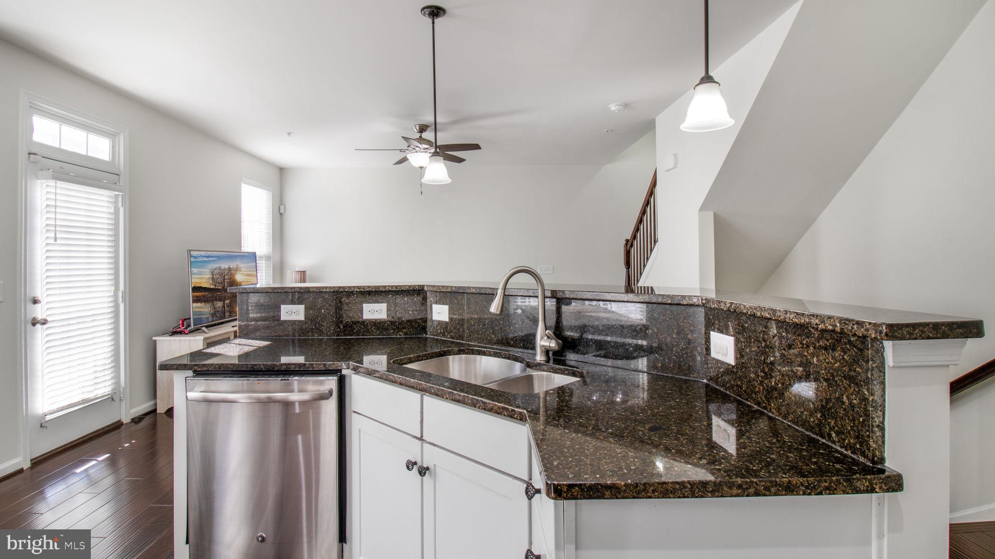 EAST GATE 3 CONDOMINIUM - Residential