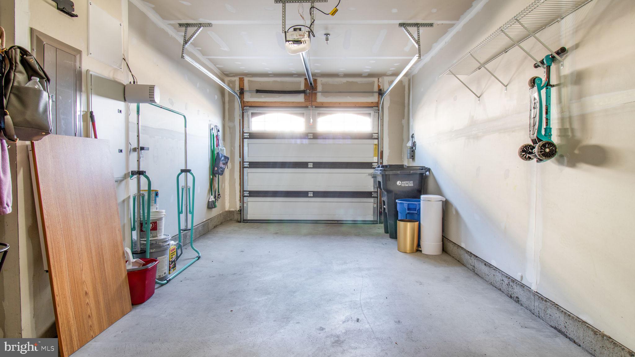 EAST GATE 3 CONDOMINIUM - Residential