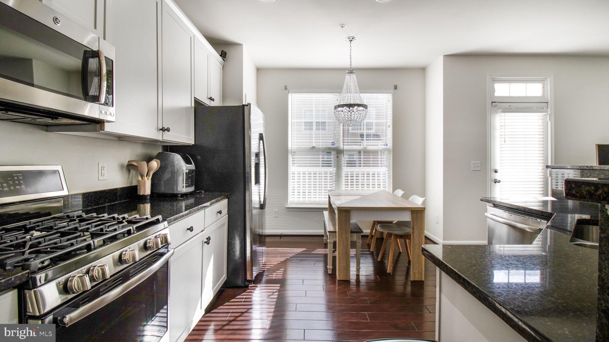 EAST GATE 3 CONDOMINIUM - Residential