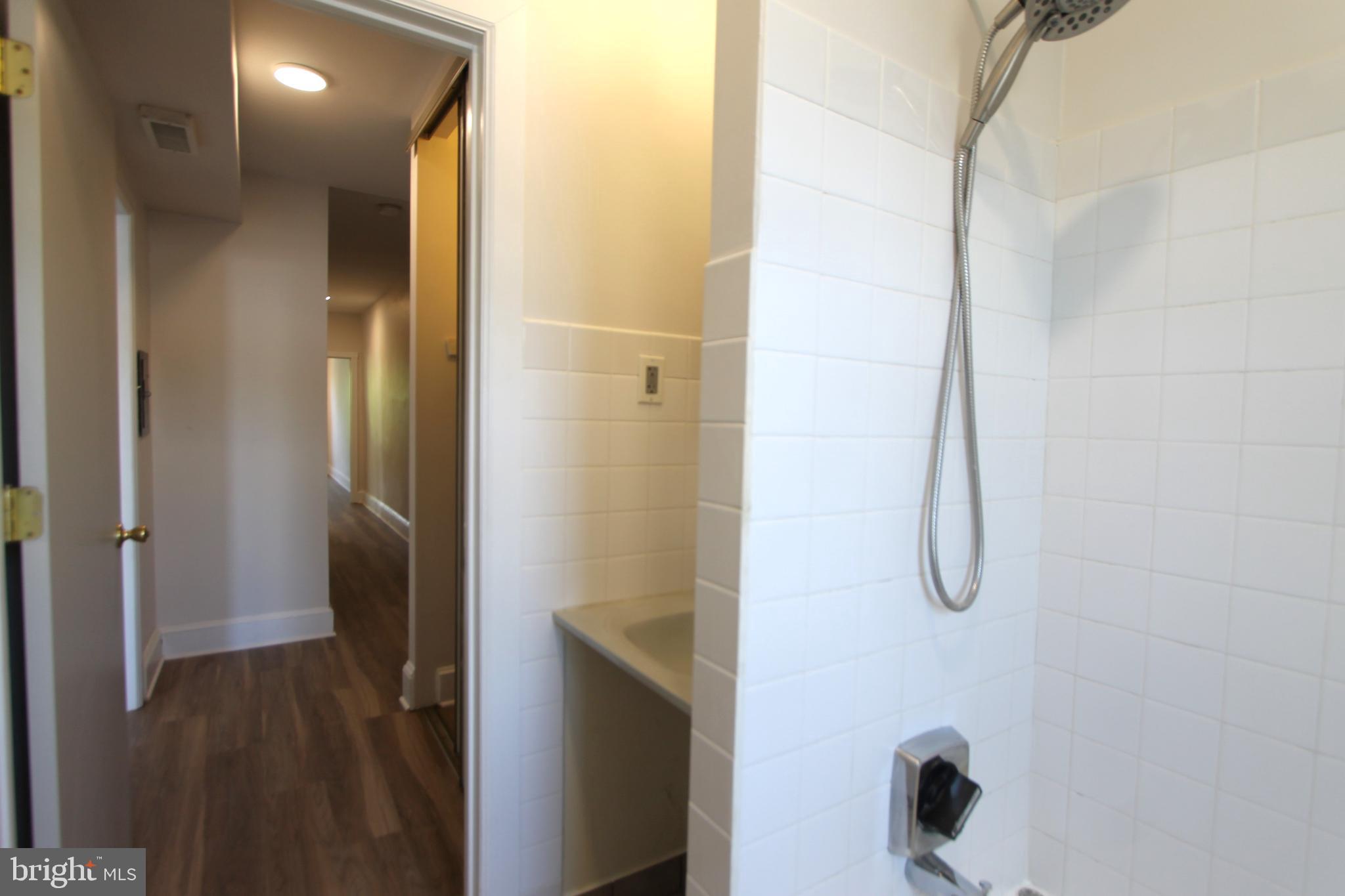 GERMANTOWN - Residential Lease