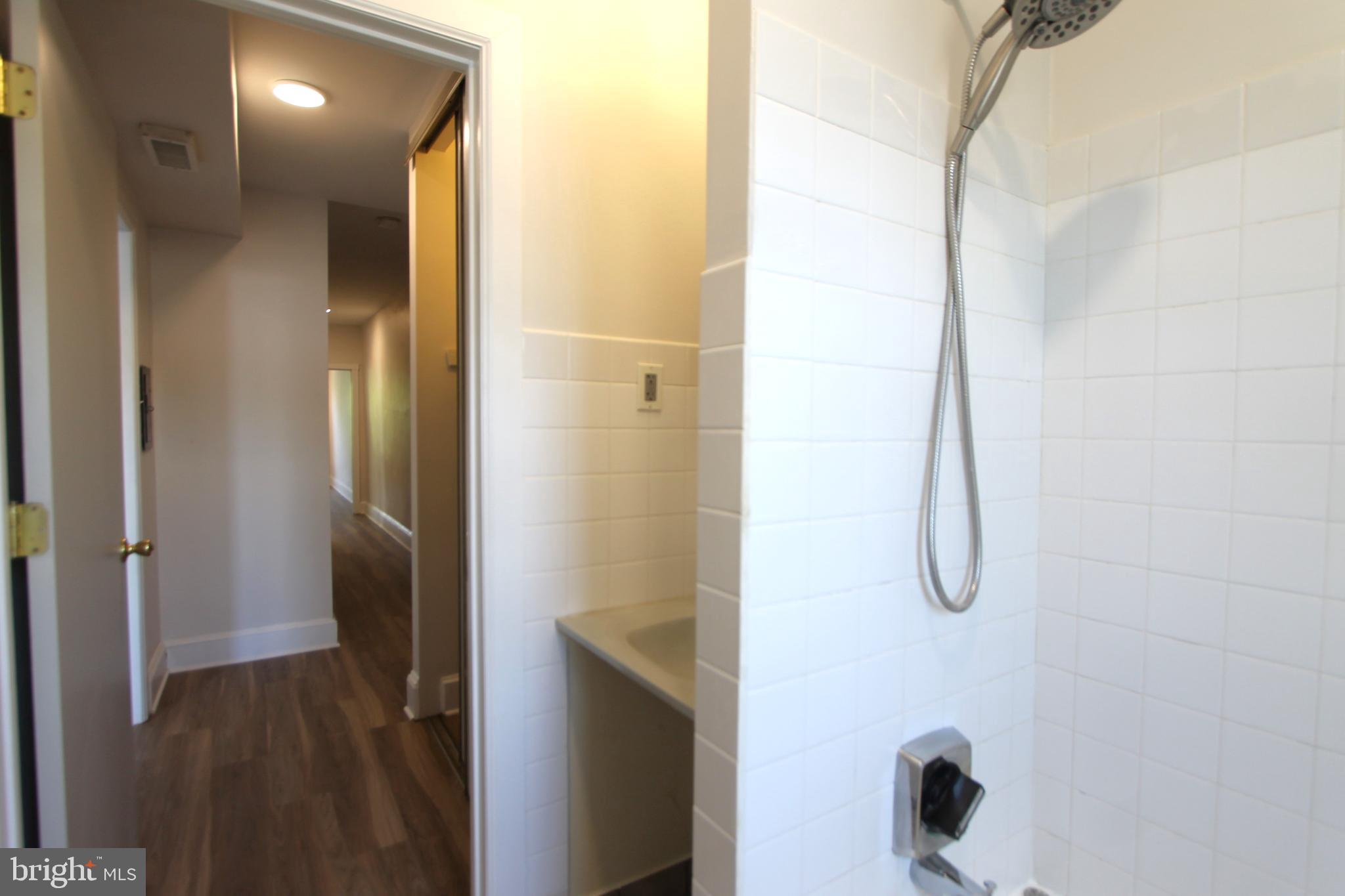 GERMANTOWN - Residential Lease