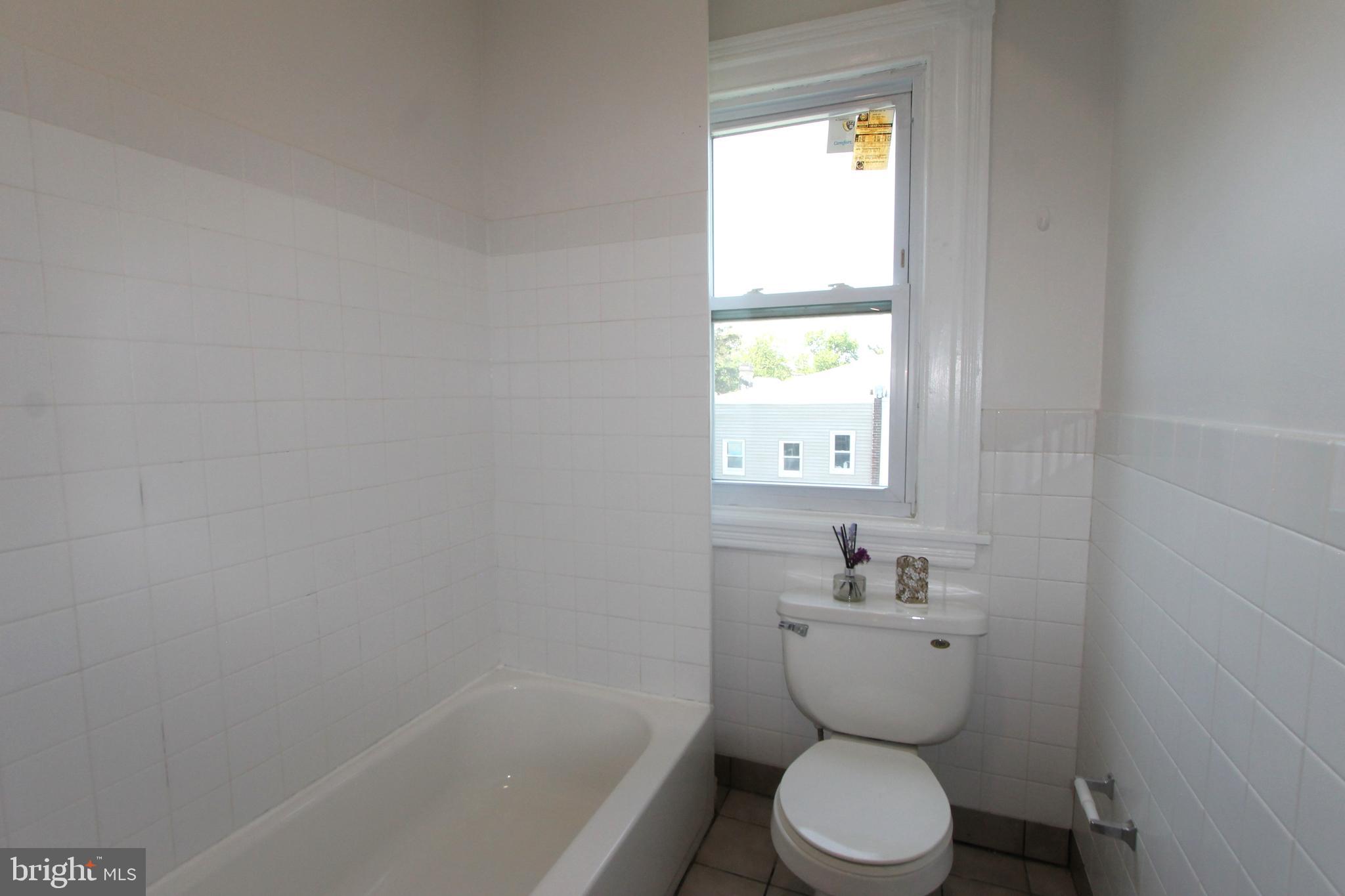 GERMANTOWN - Residential Lease