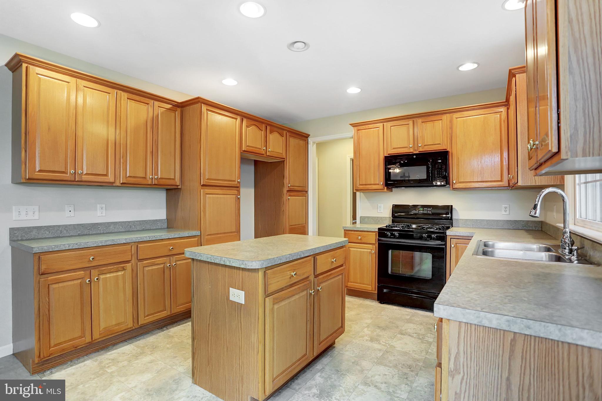 DOVE RIDGE - Residential