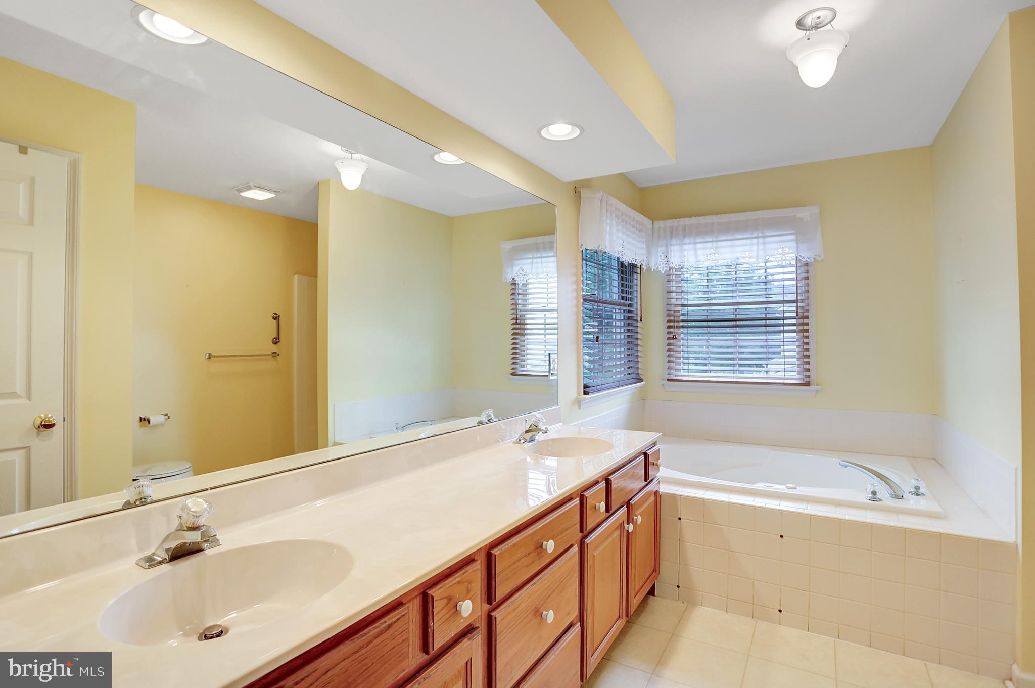 DOVE RIDGE - Residential