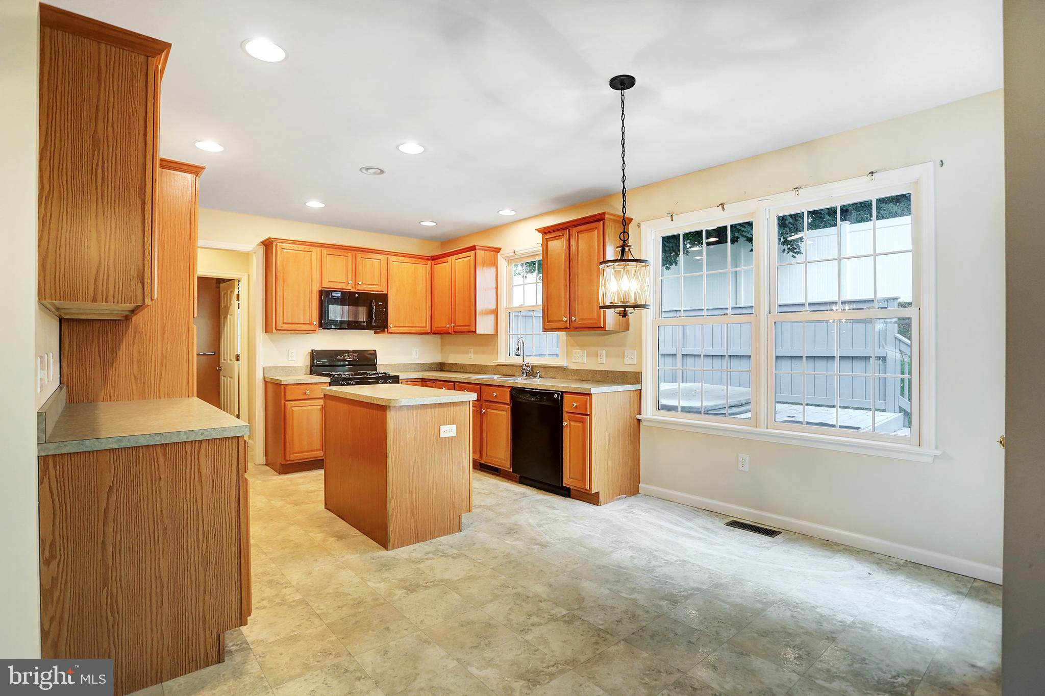 DOVE RIDGE - Residential