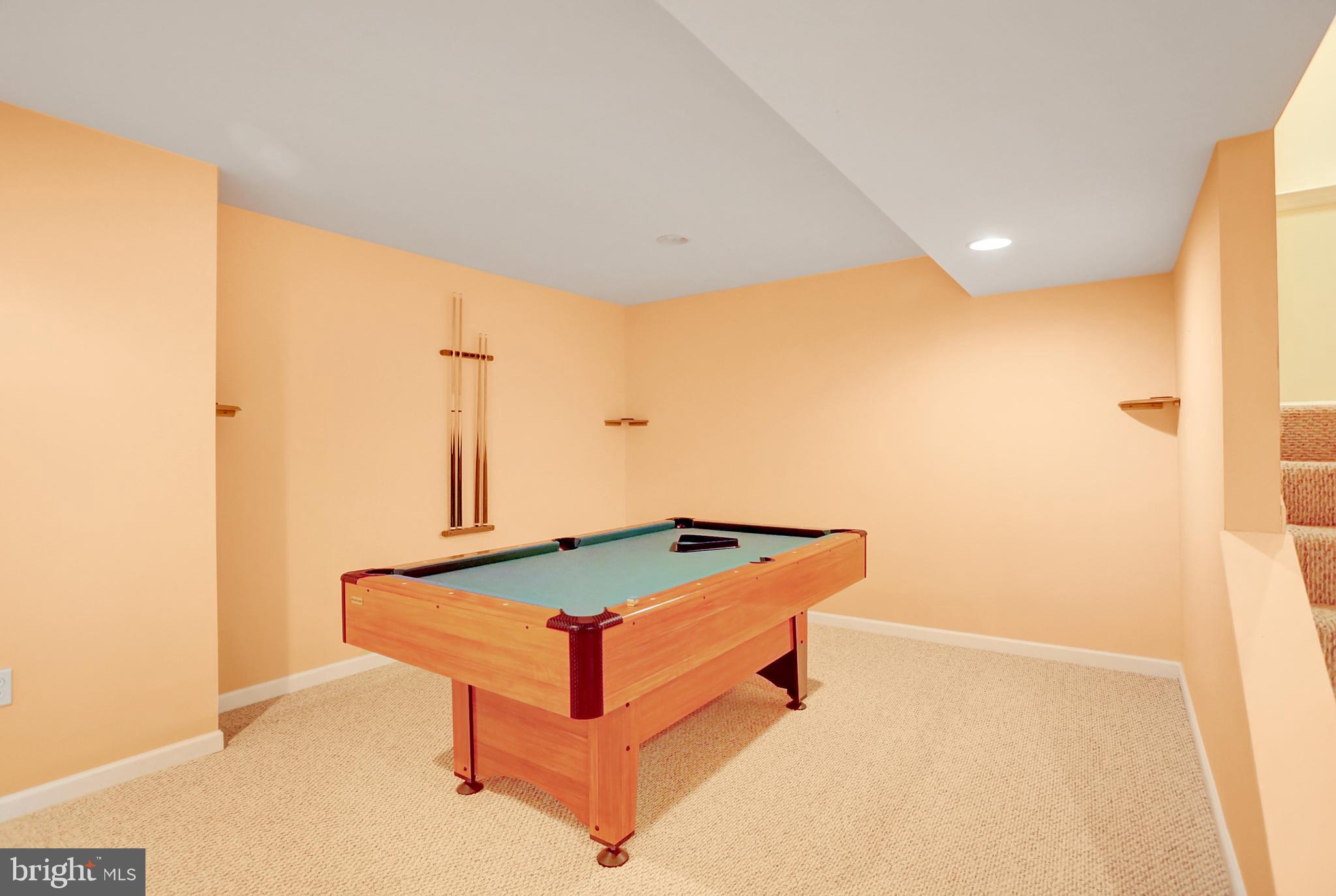 DOVE RIDGE - Residential