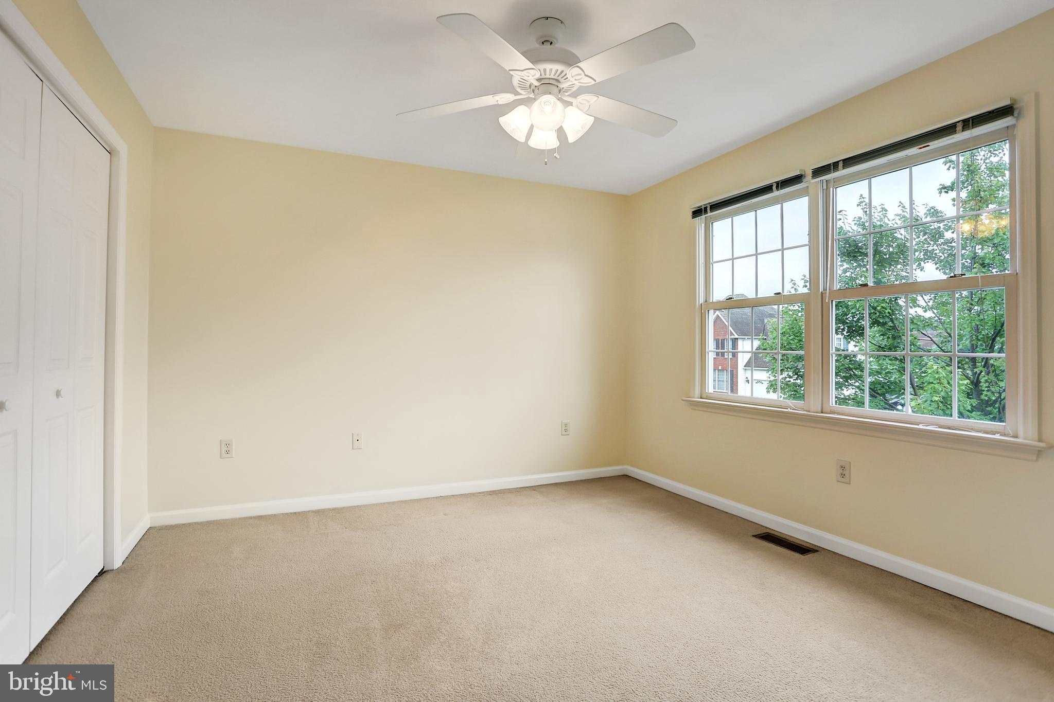 DOVE RIDGE - Residential