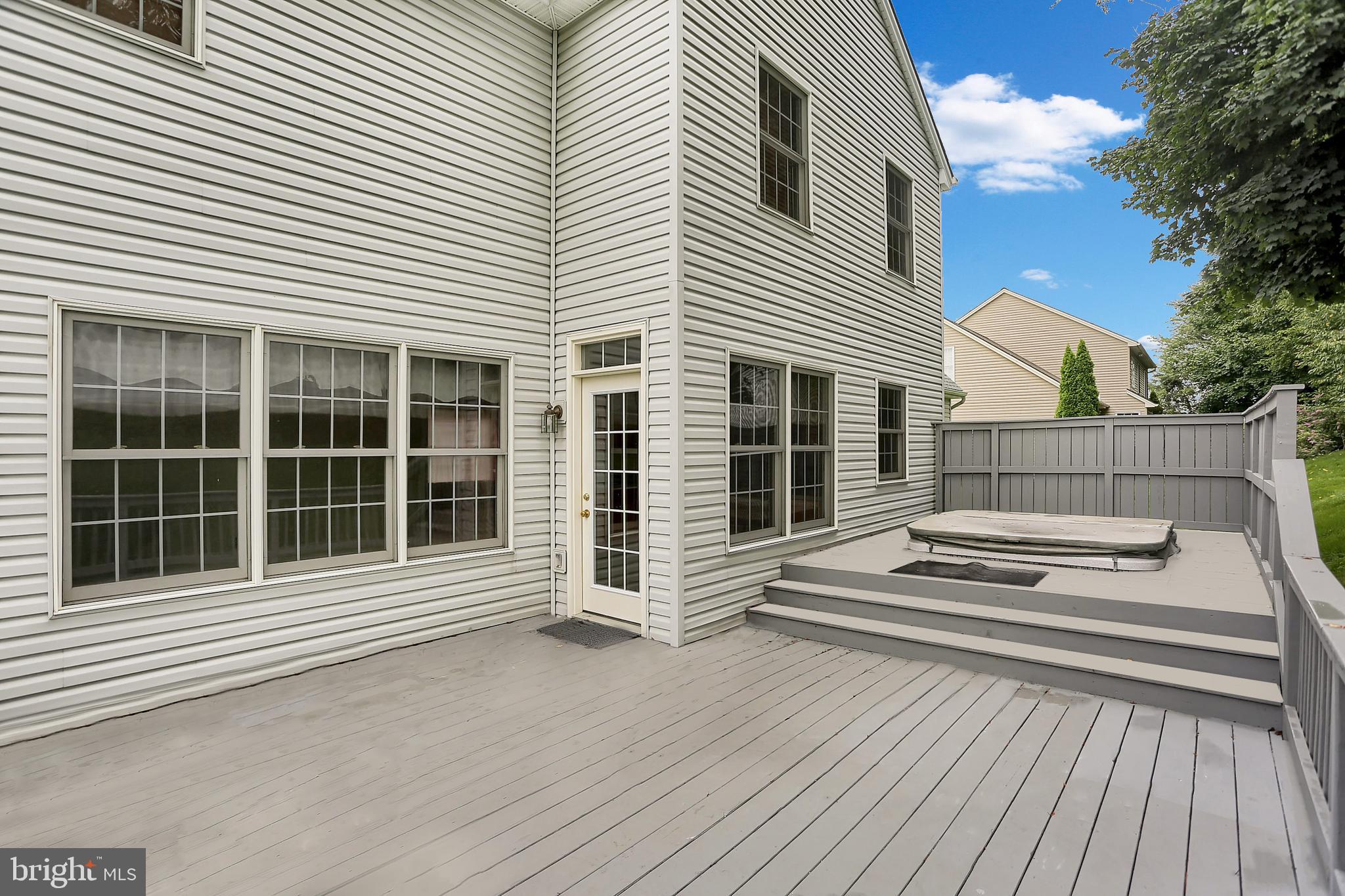 DOVE RIDGE - Residential