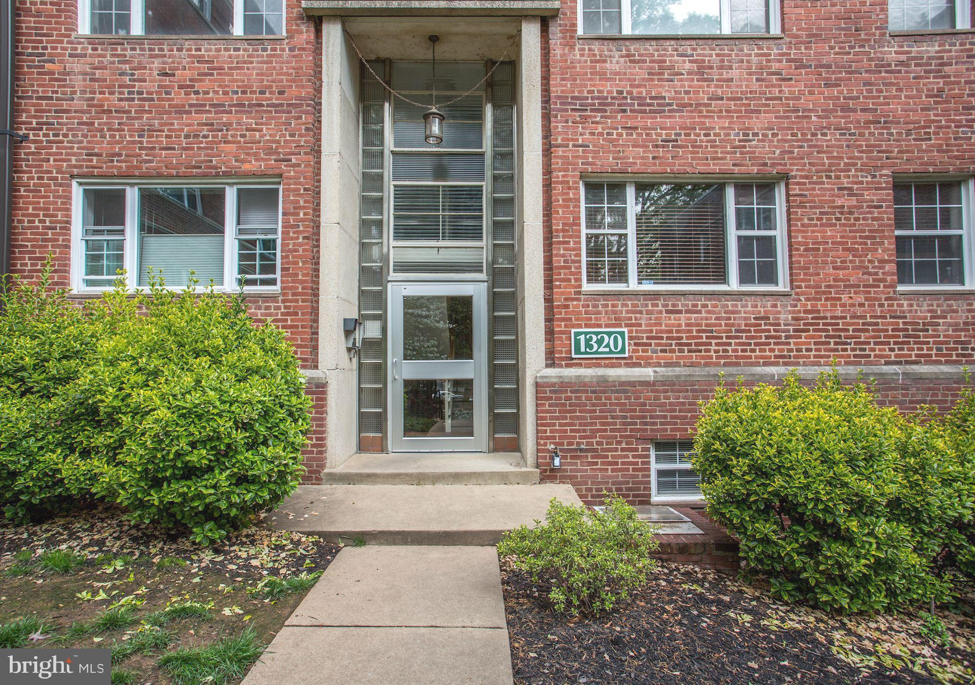 1320 FORT MYER DRIVE 825