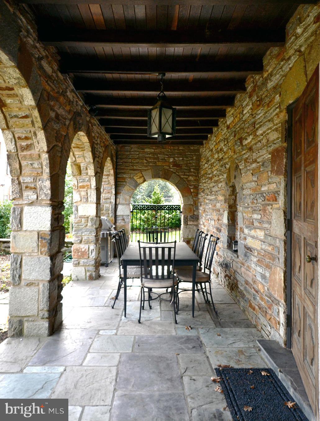 GREATER HOMELAND HISTORIC DISTRICT - Residential