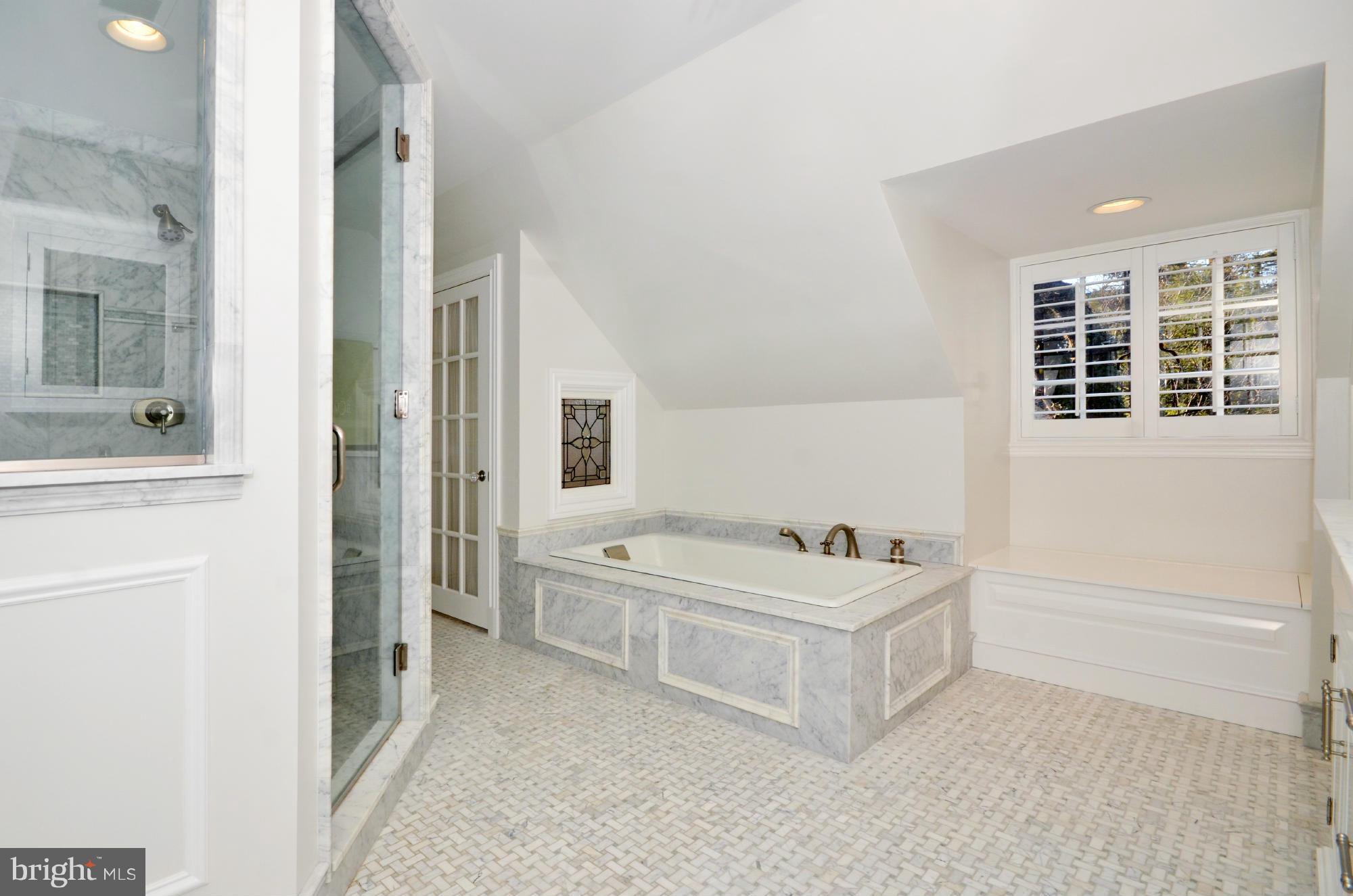 GREATER HOMELAND HISTORIC DISTRICT - Residential