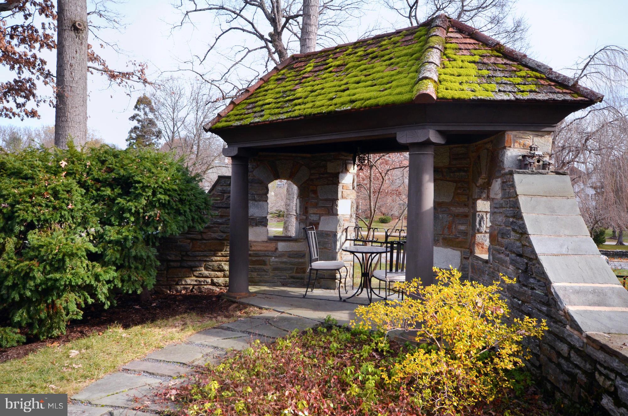 GREATER HOMELAND HISTORIC DISTRICT - Residential