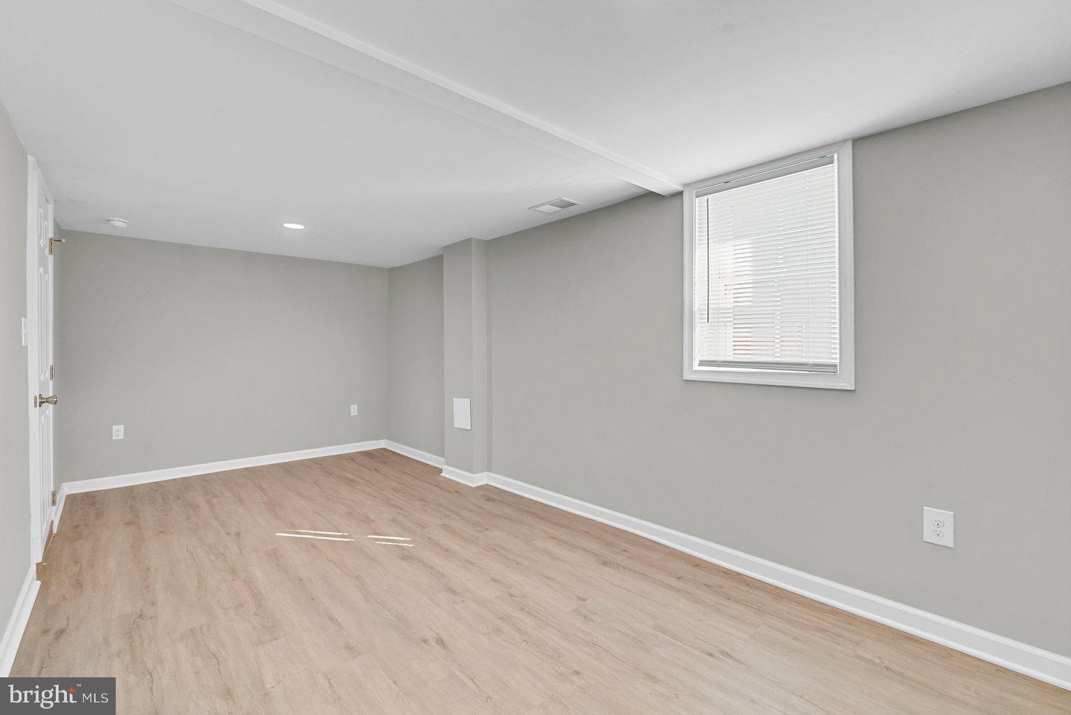 BRADBURY HEIGHTS - Residential