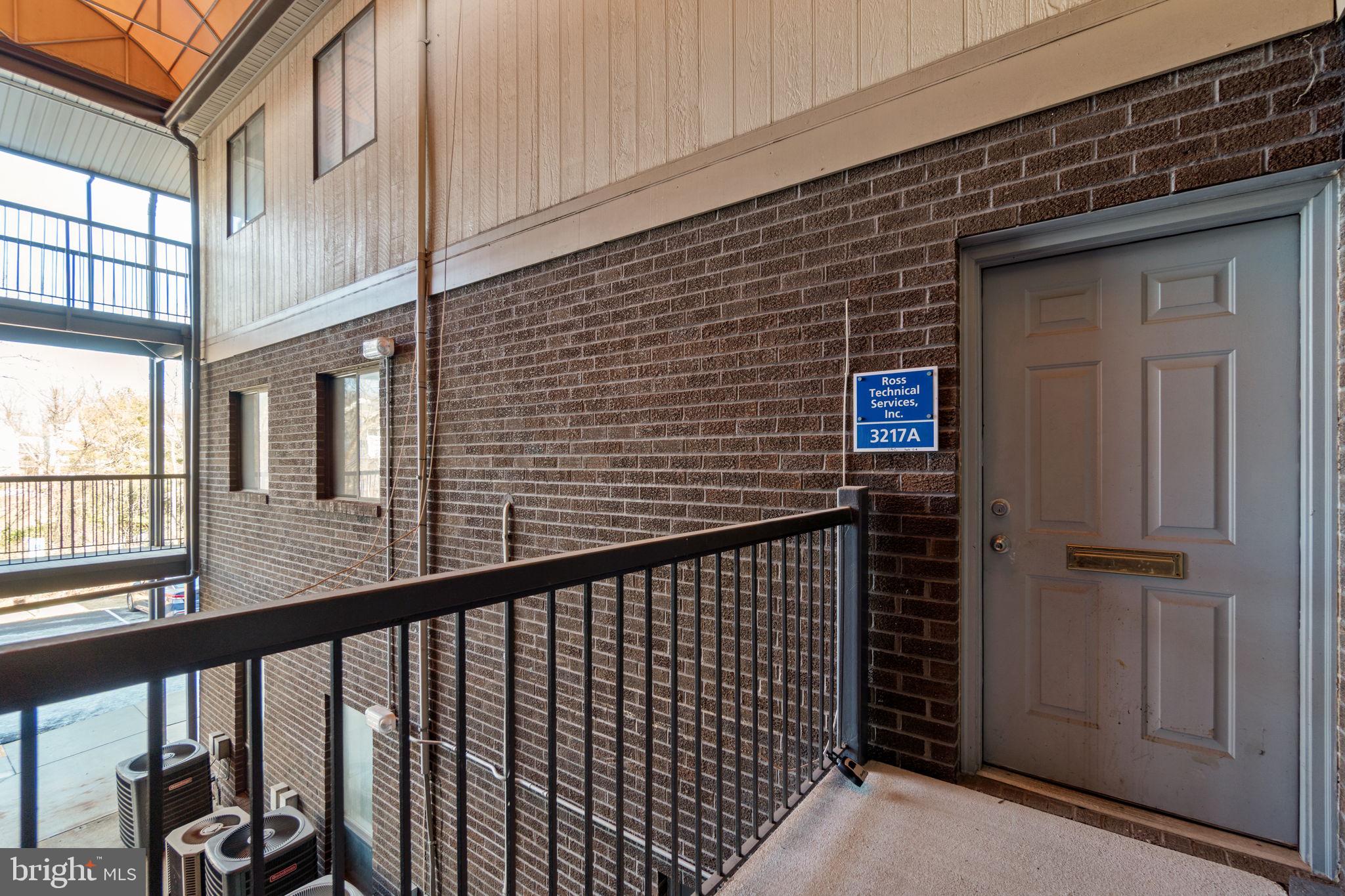 3217 CORPORATE COURT A 9