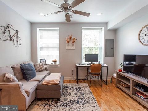 Photo of 216 - 18 Market Street #3, PHILADELPHIA, PA 19106 (MLS # PAPH2590282)