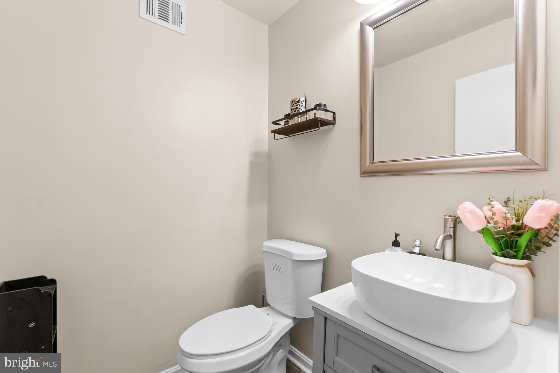 ENFIELD CHASE - Residential