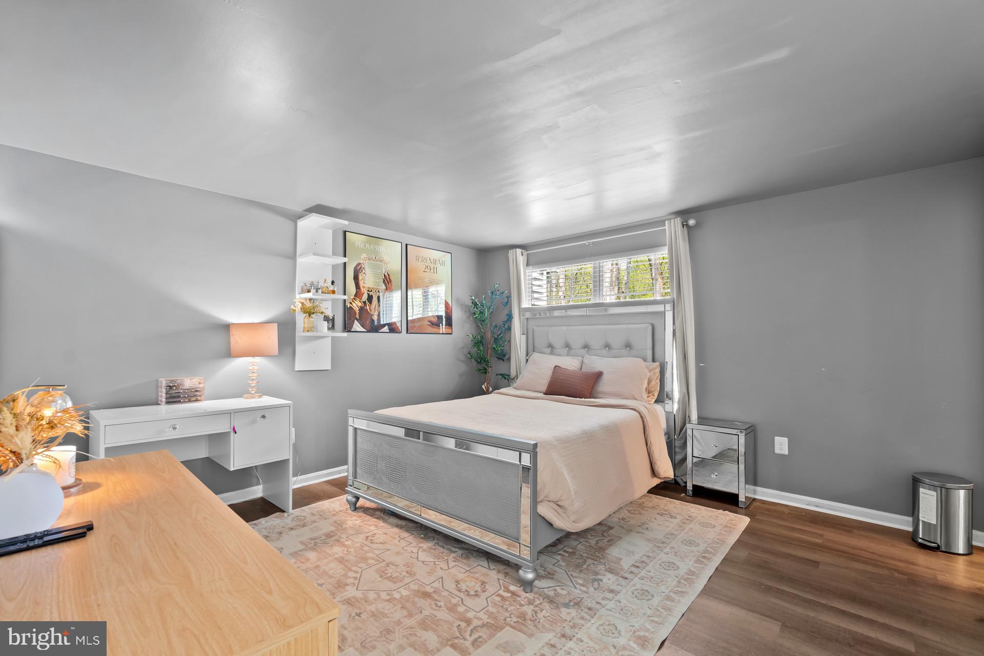 ENFIELD CHASE - Residential