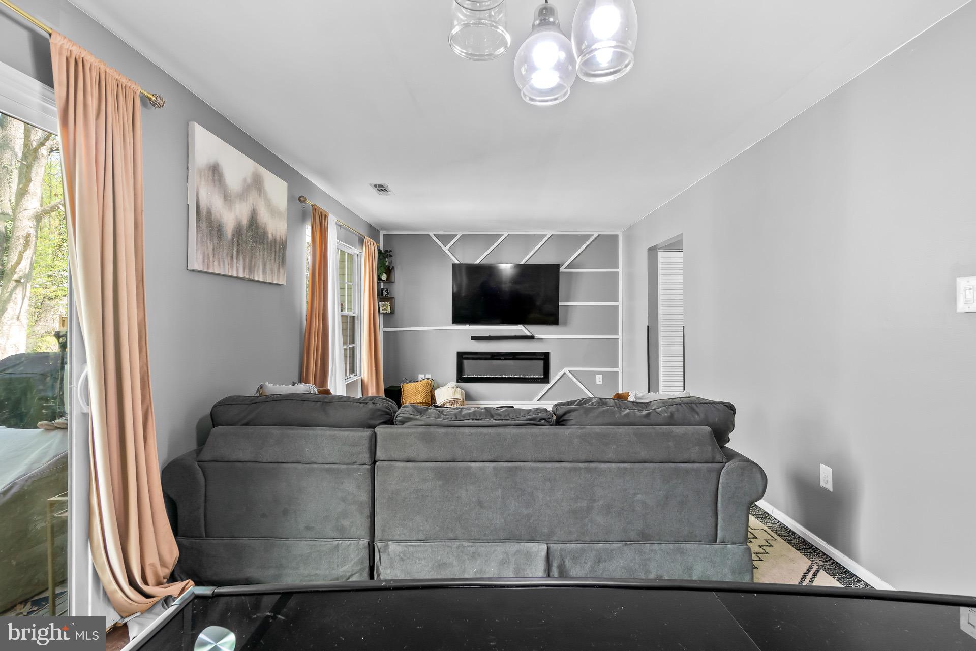 ENFIELD CHASE - Residential