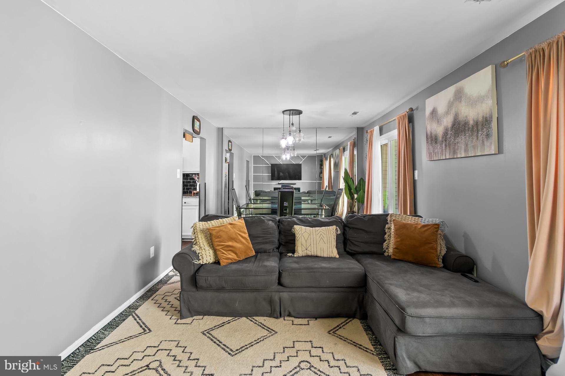 ENFIELD CHASE - Residential