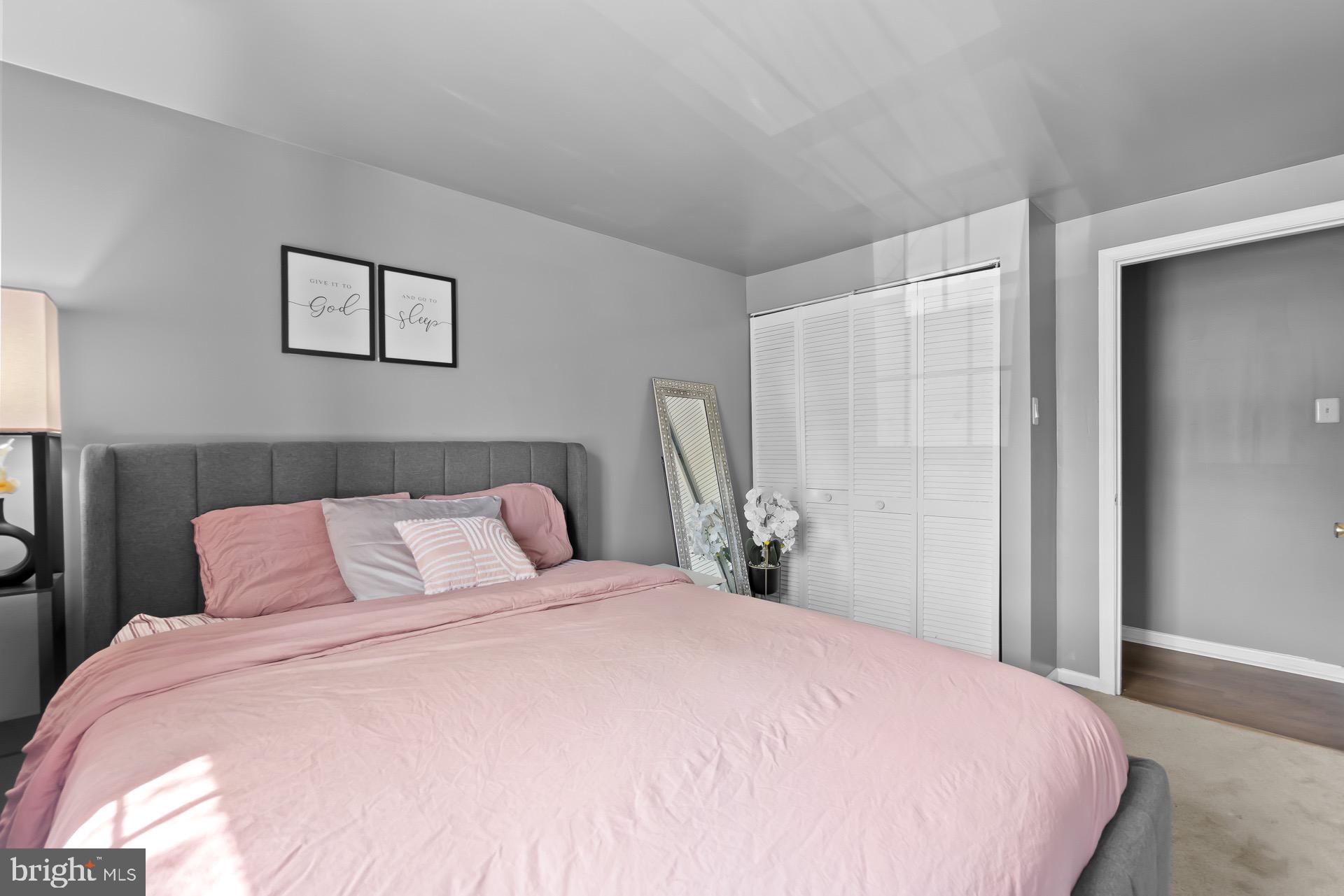 ENFIELD CHASE - Residential