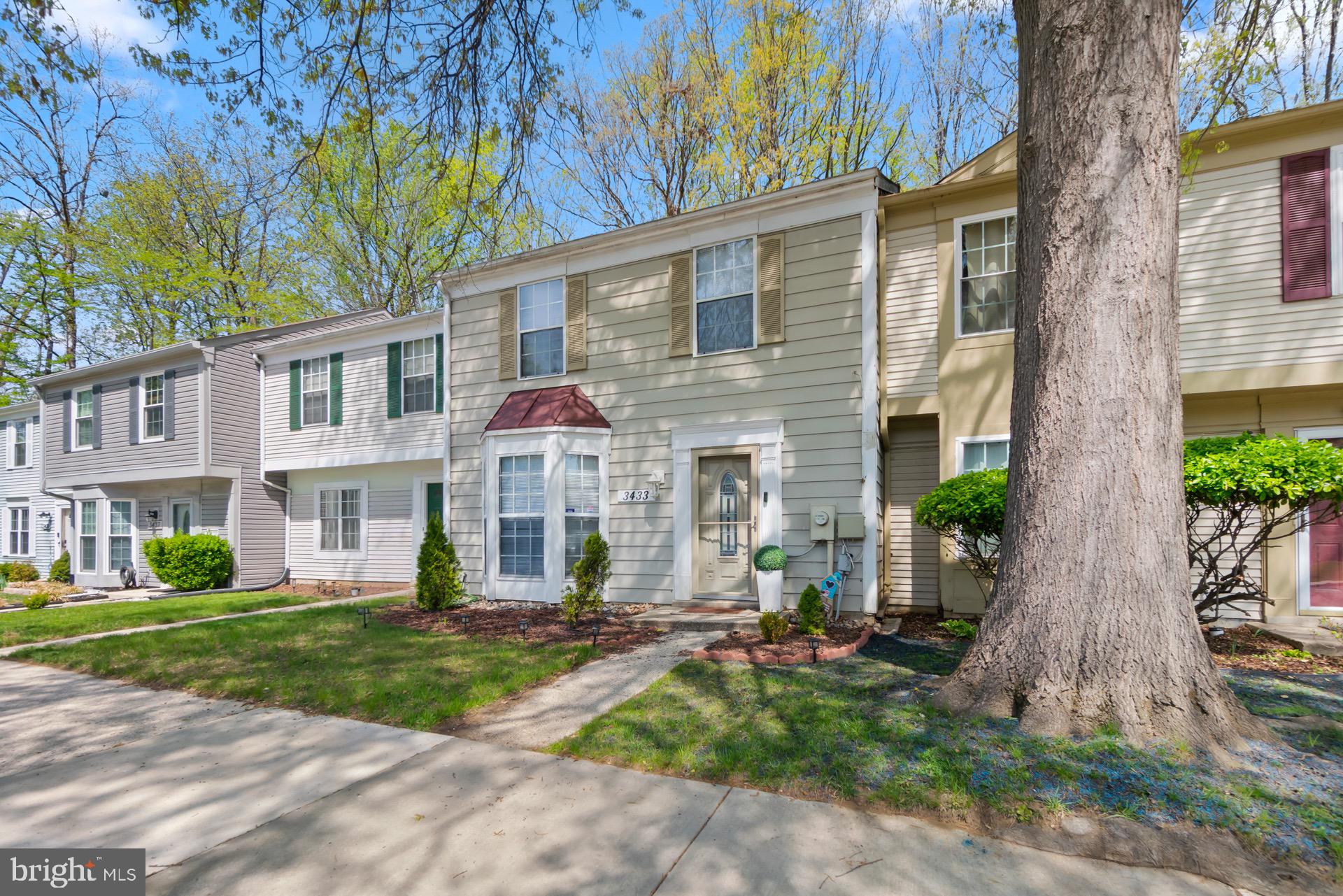 ENFIELD CHASE - Residential