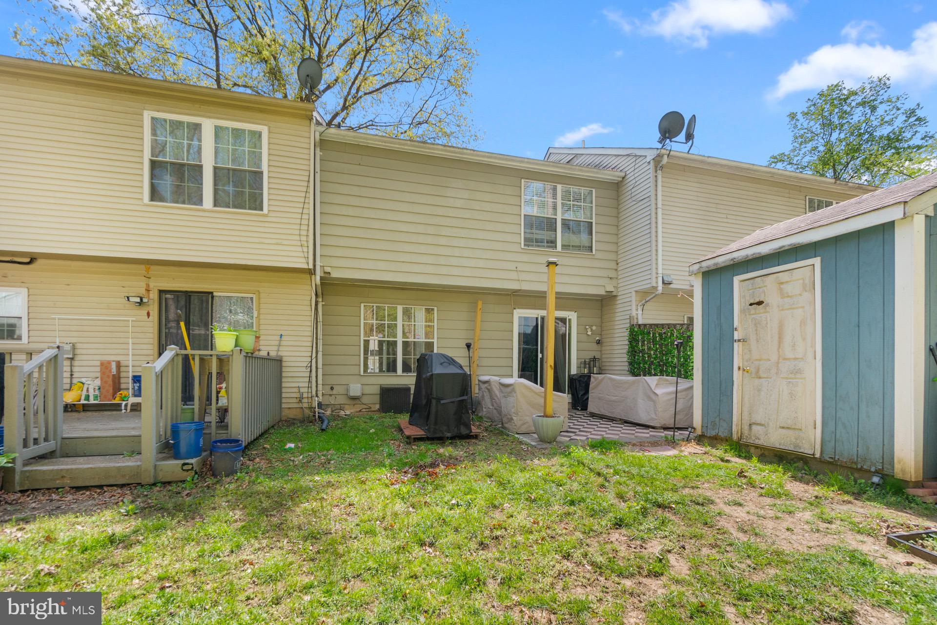 ENFIELD CHASE - Residential