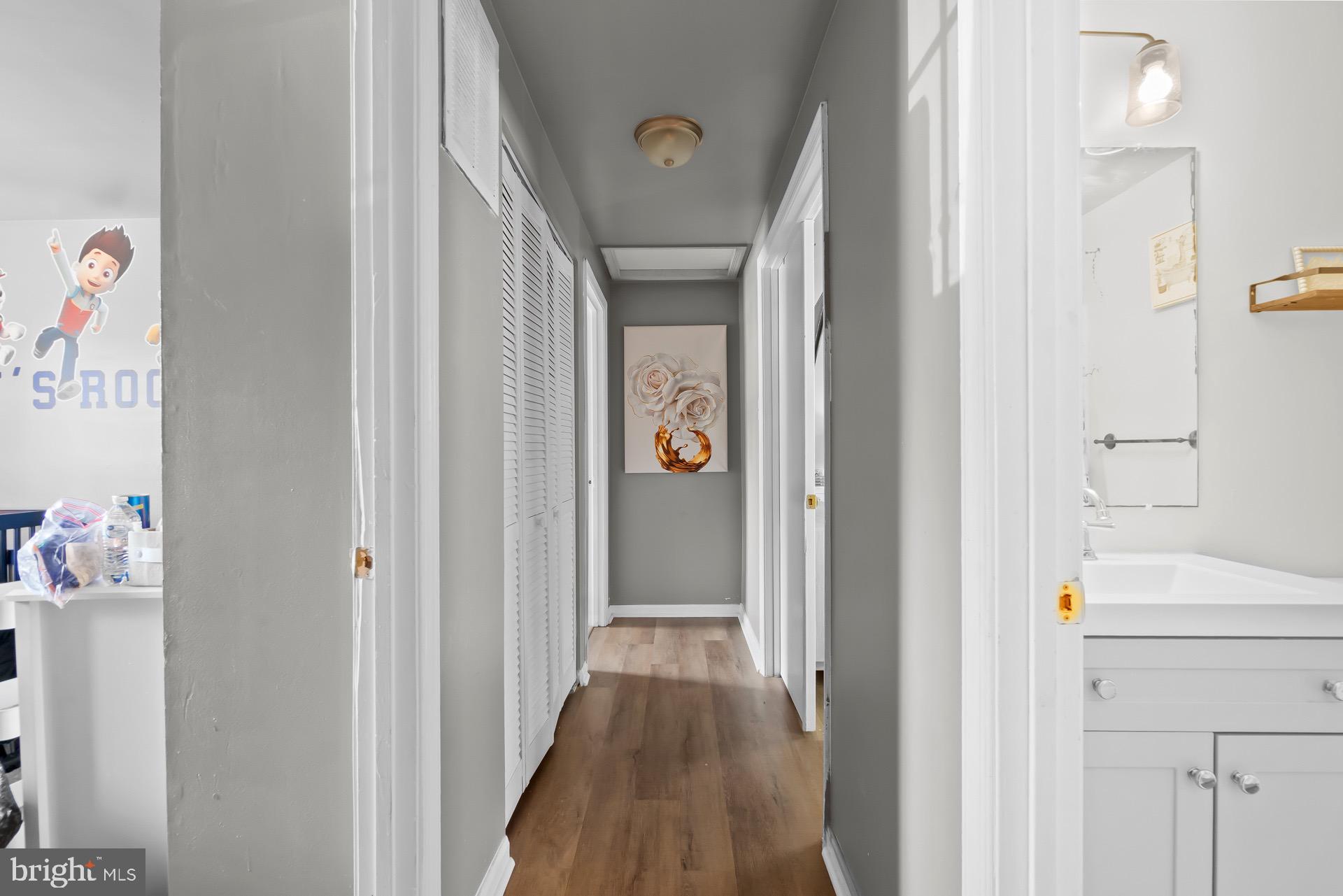 ENFIELD CHASE - Residential