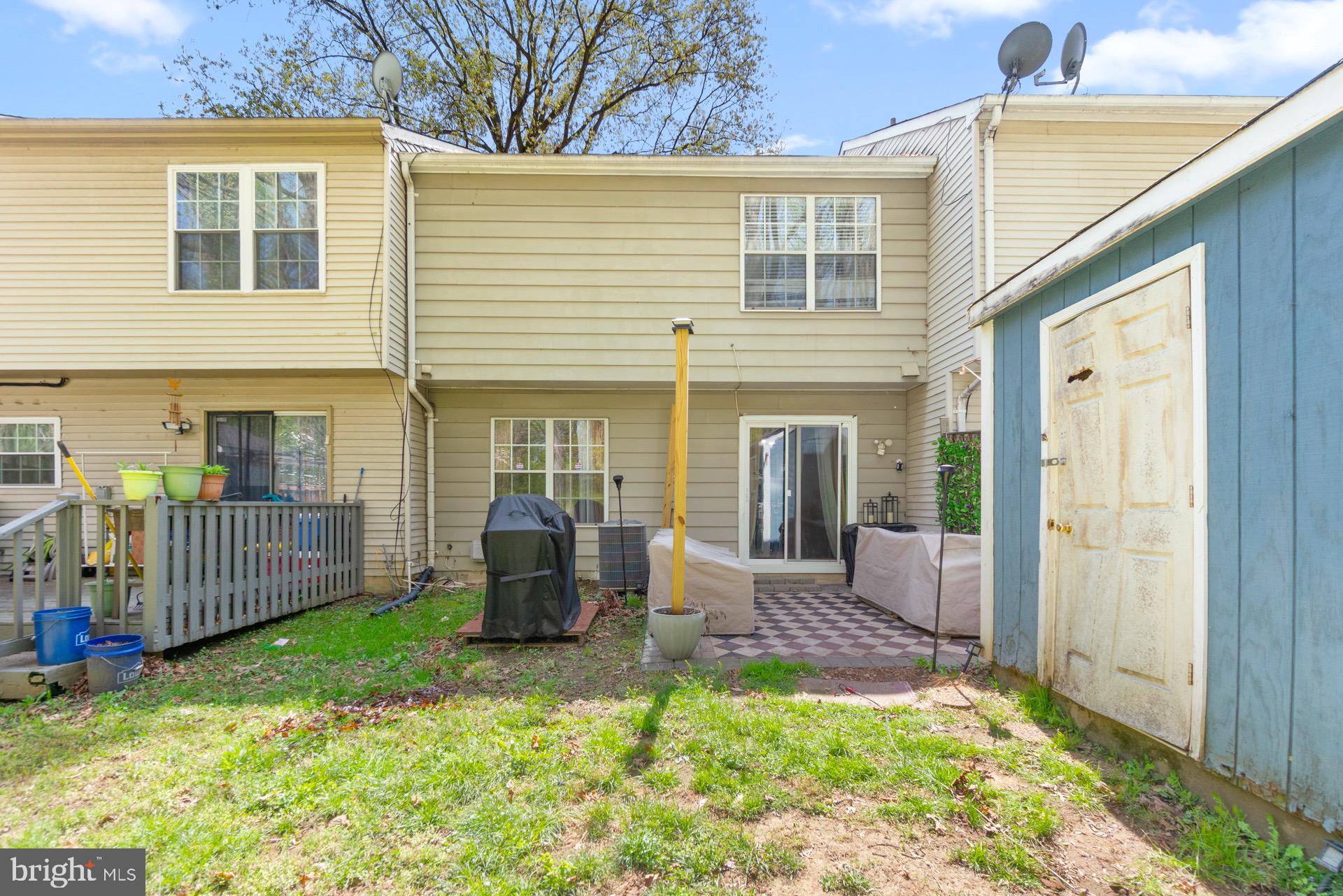 ENFIELD CHASE - Residential