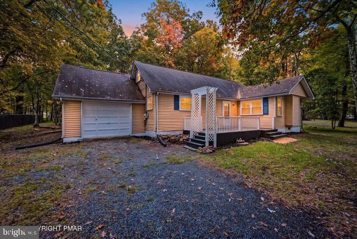 118 BUCKHILL ROAD E