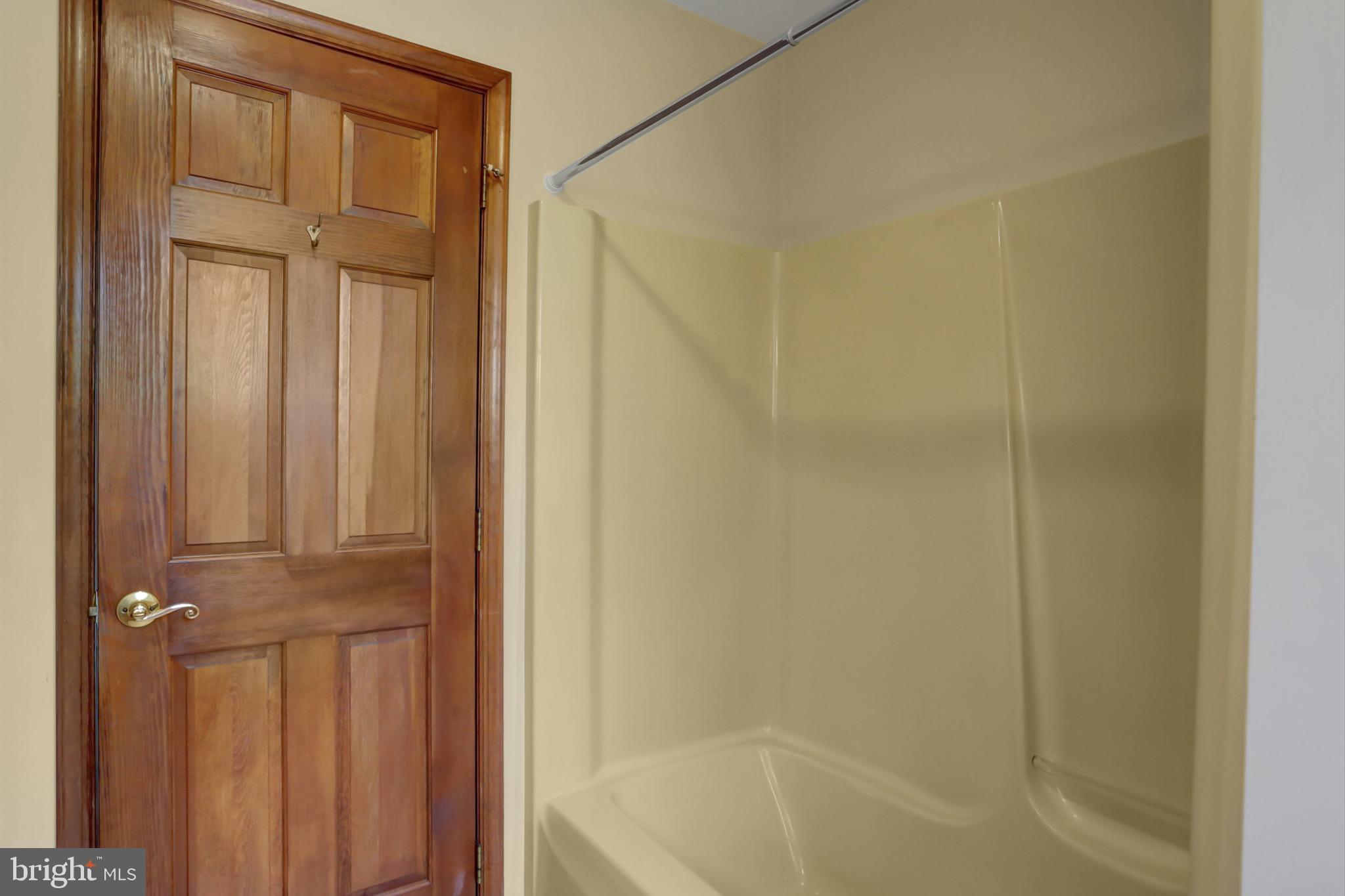 MARLOWE WOODS - Residential