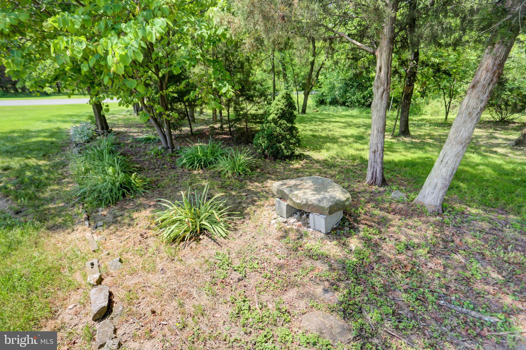 MARLOWE WOODS - Residential