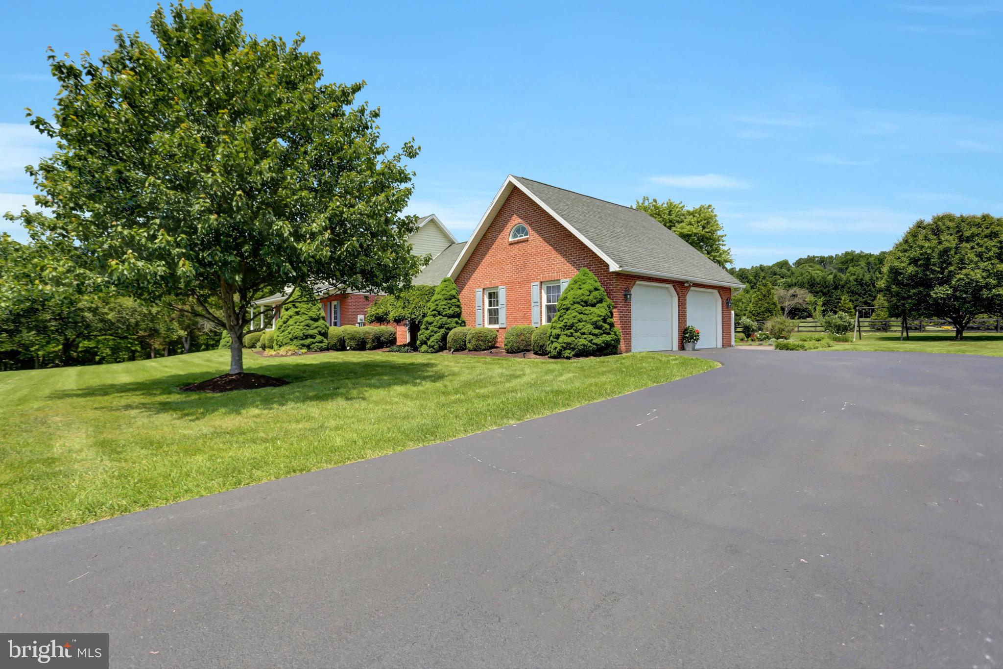 MARLOWE WOODS - Residential