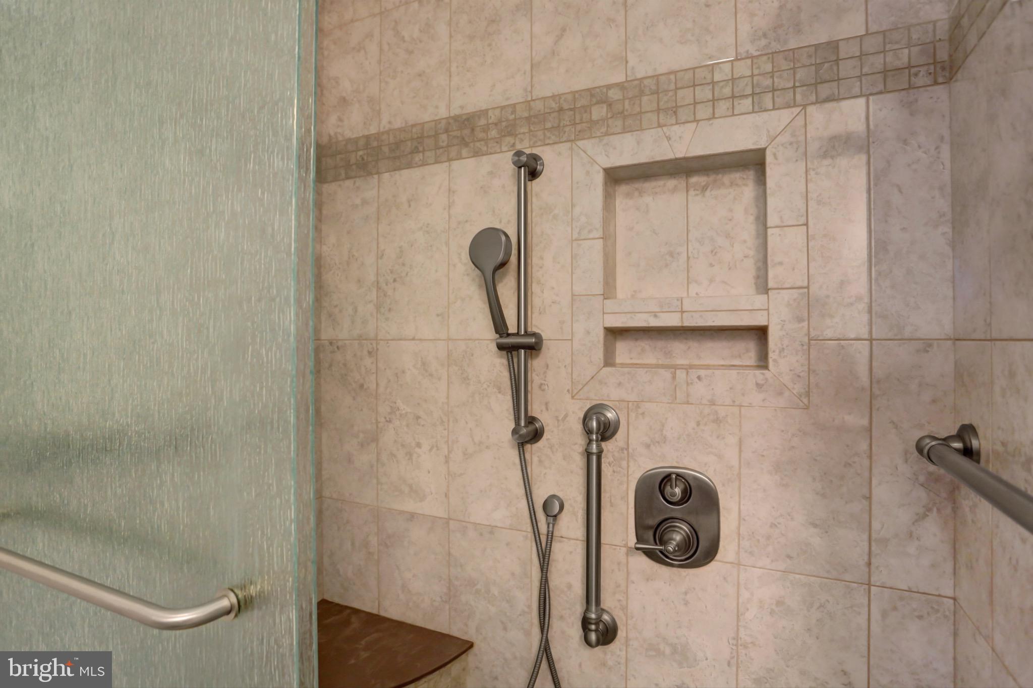 MARLOWE WOODS - Residential