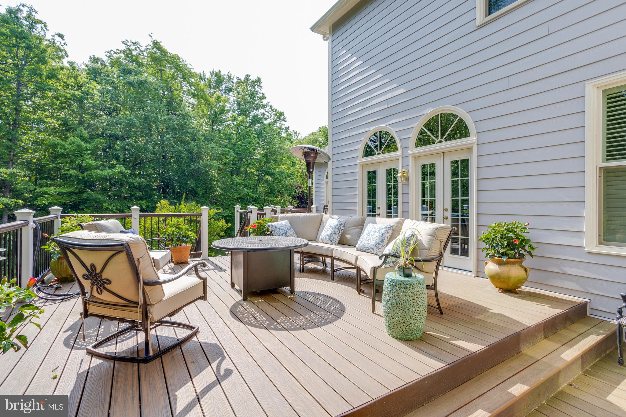 CLIFTON AT WOLF RUN - Residential