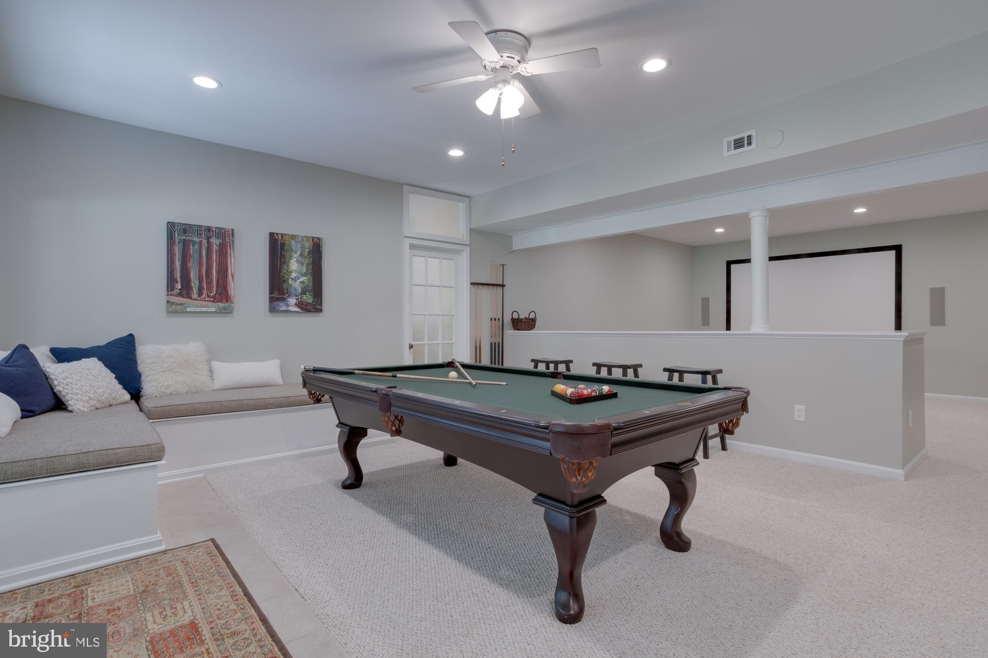 CLIFTON AT WOLF RUN - Residential