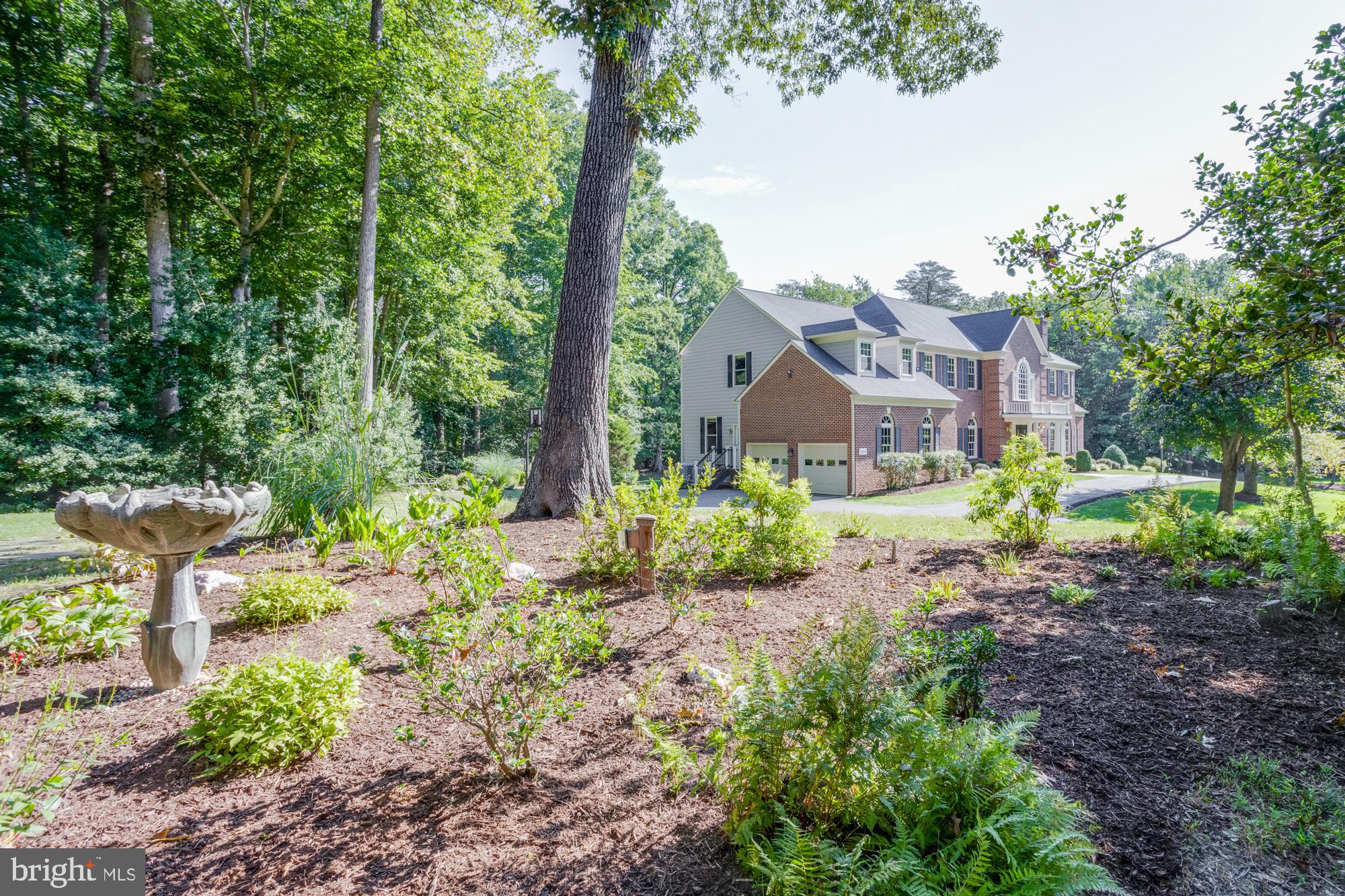 CLIFTON AT WOLF RUN - Residential