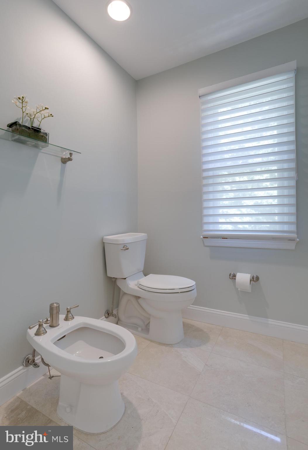 CLIFTON AT WOLF RUN - Residential