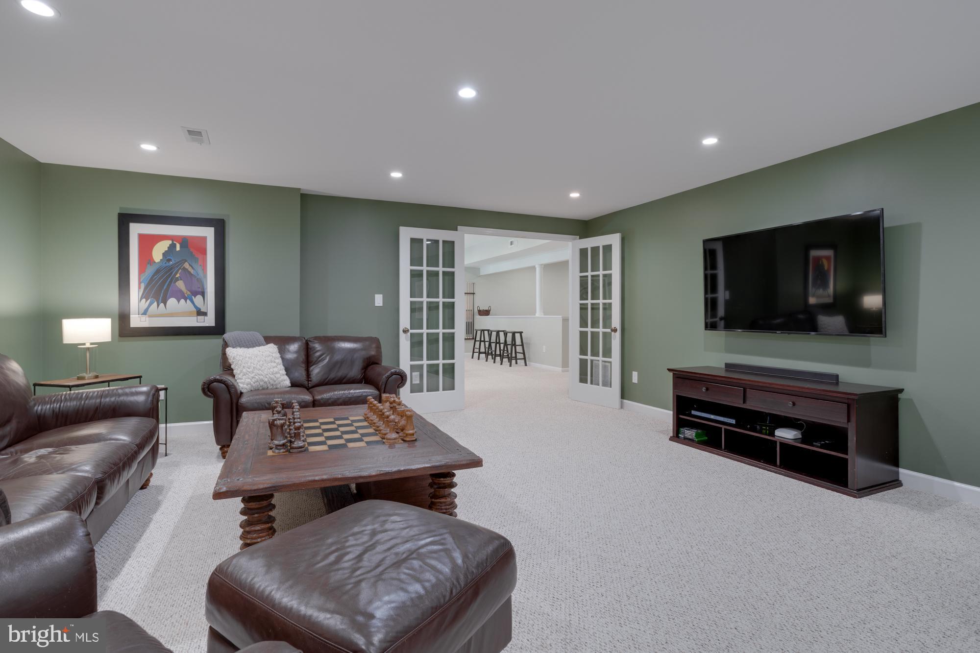 CLIFTON AT WOLF RUN - Residential