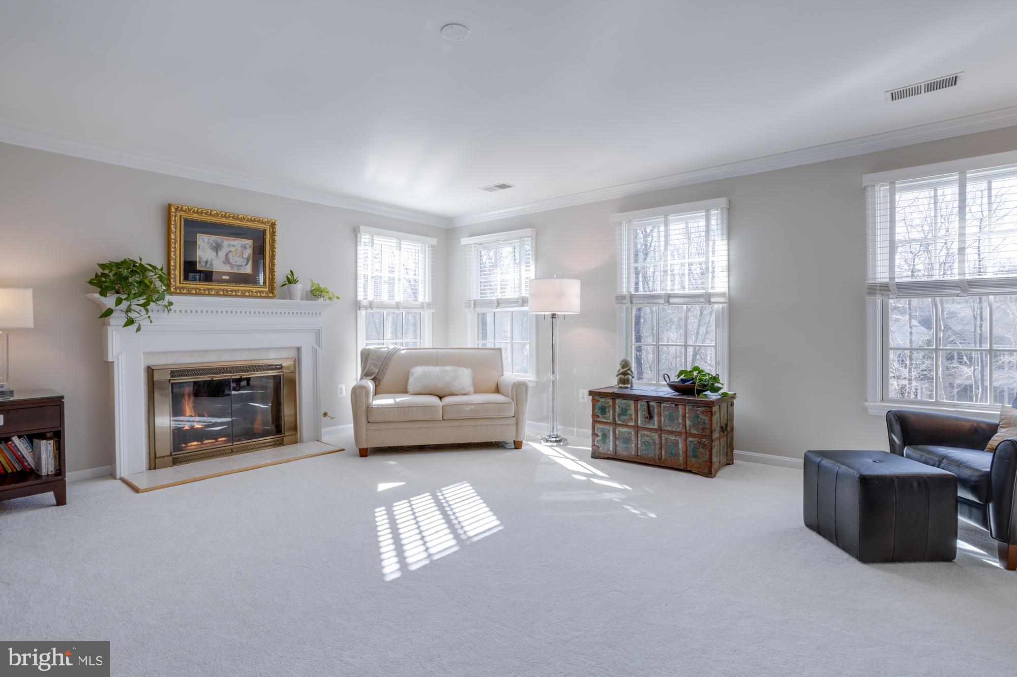 CLIFTON AT WOLF RUN - Residential