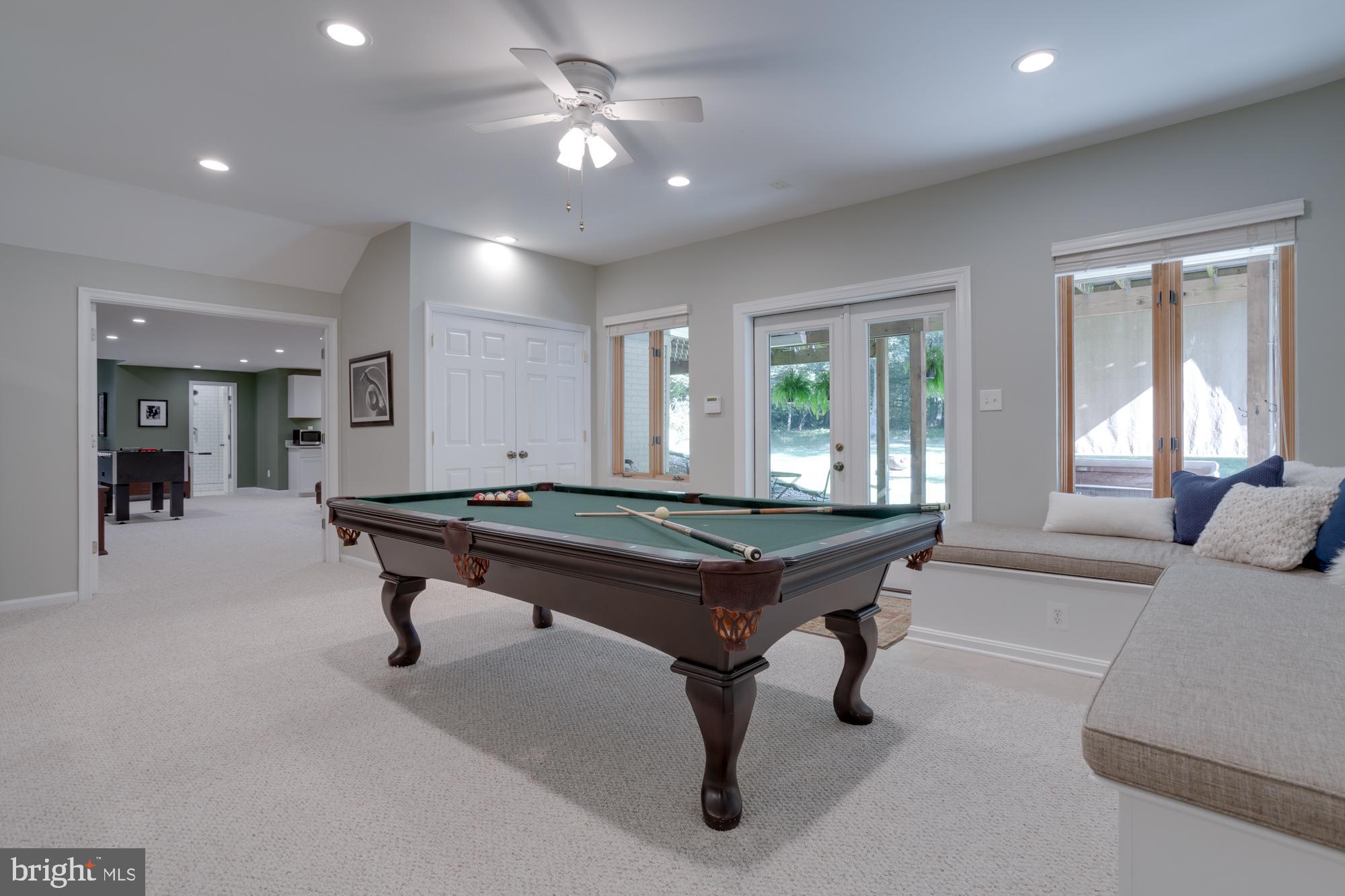 CLIFTON AT WOLF RUN - Residential