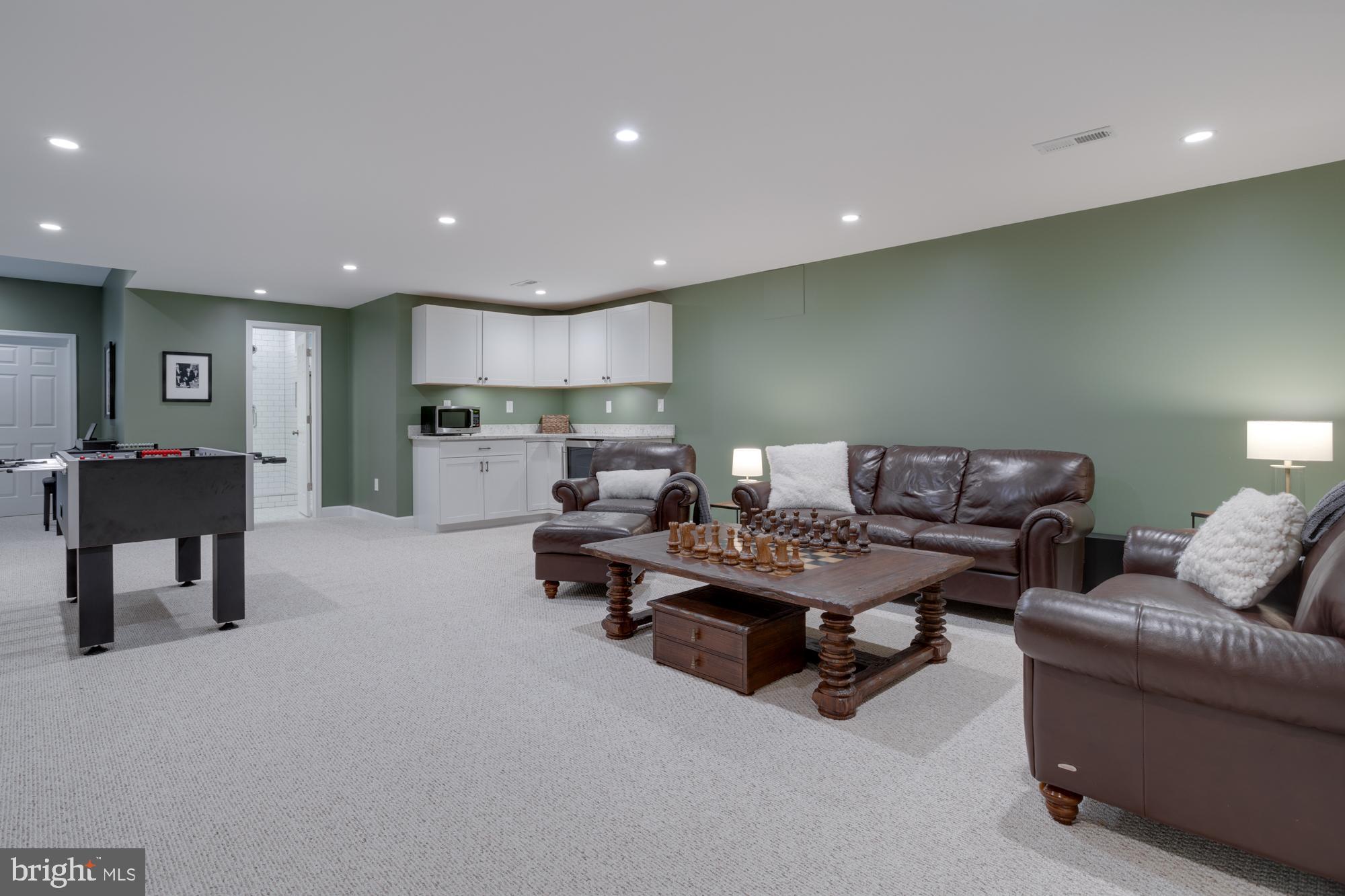 CLIFTON AT WOLF RUN - Residential