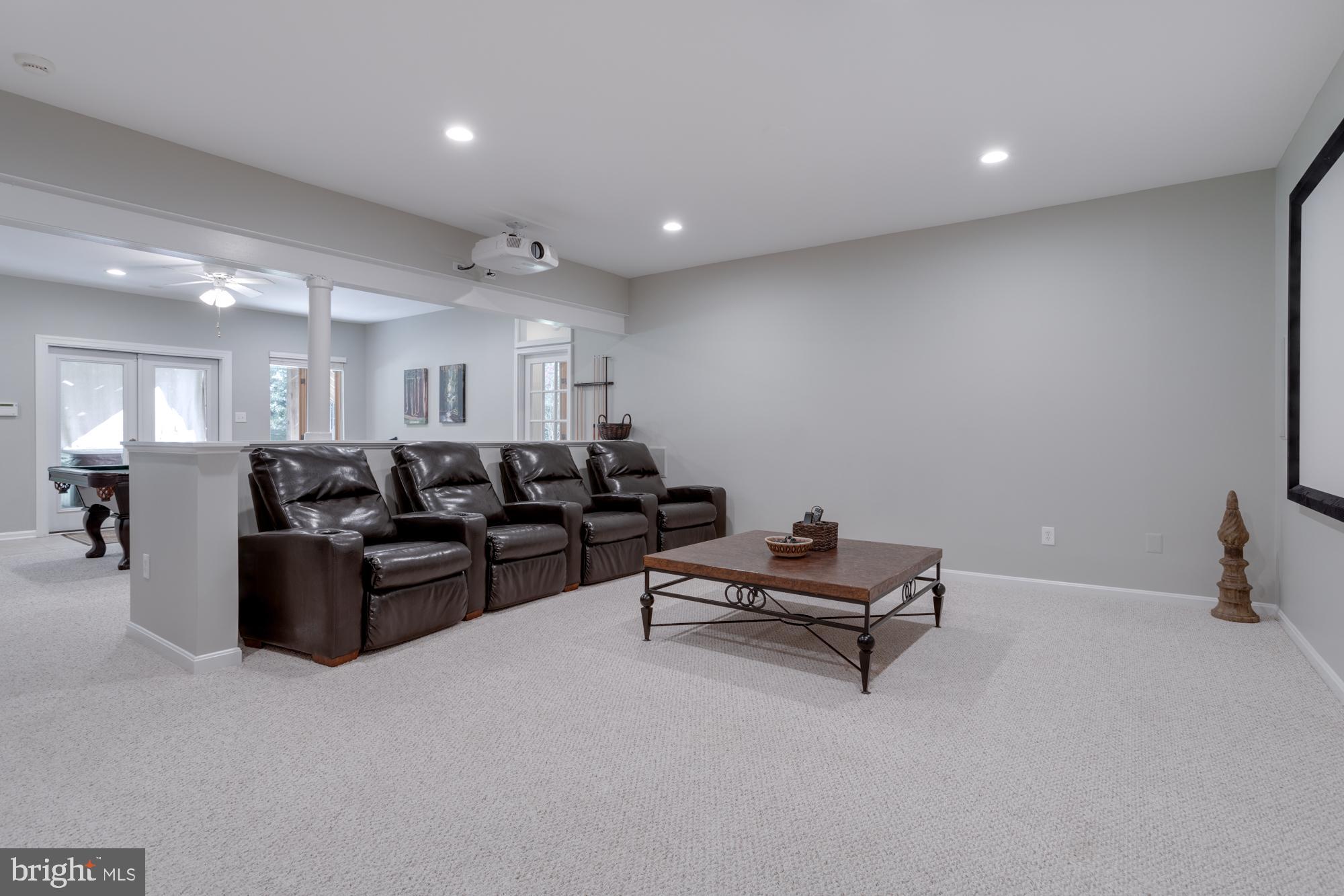 CLIFTON AT WOLF RUN - Residential